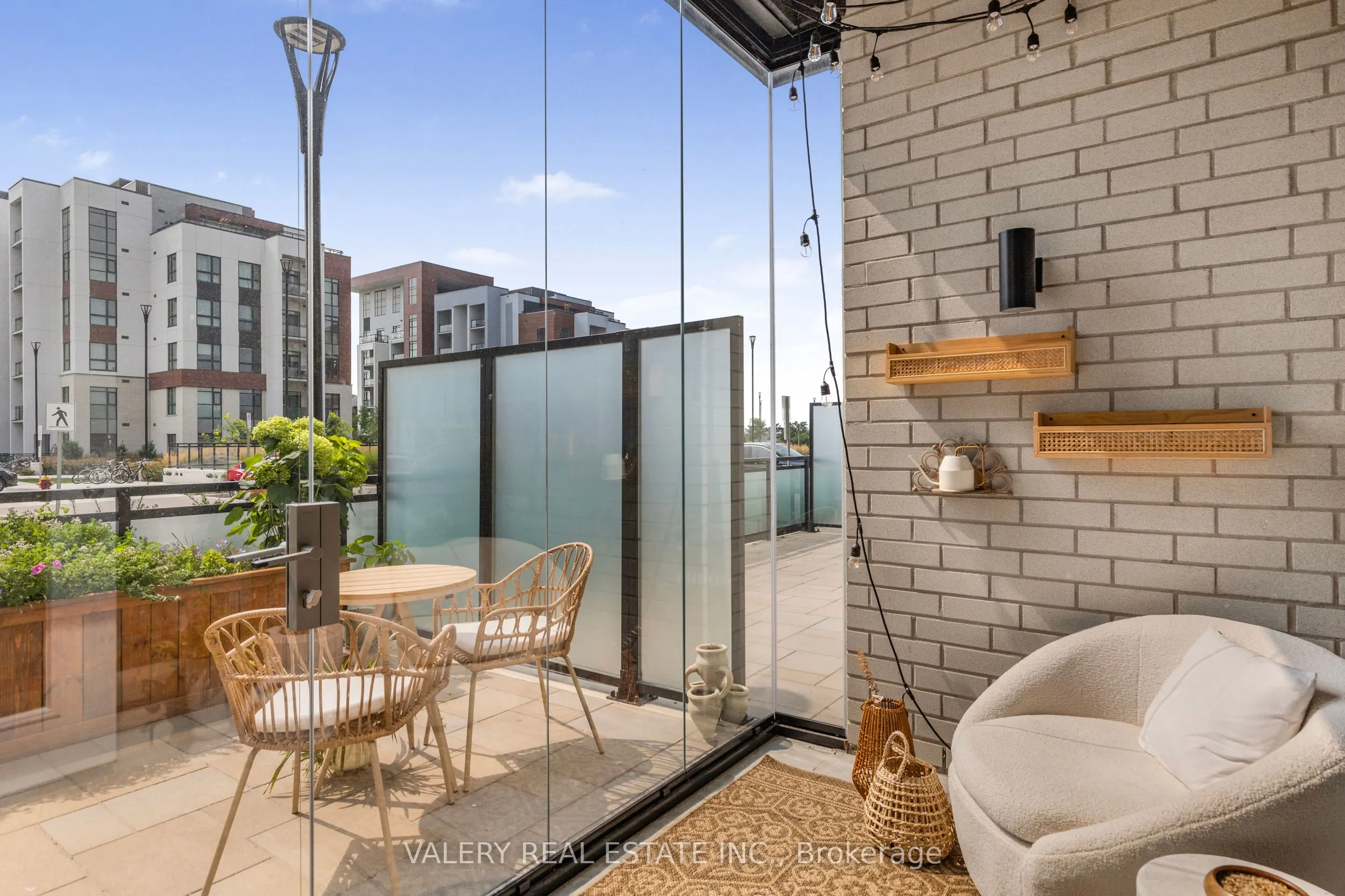460 Gordan Krantz Avenue, #111