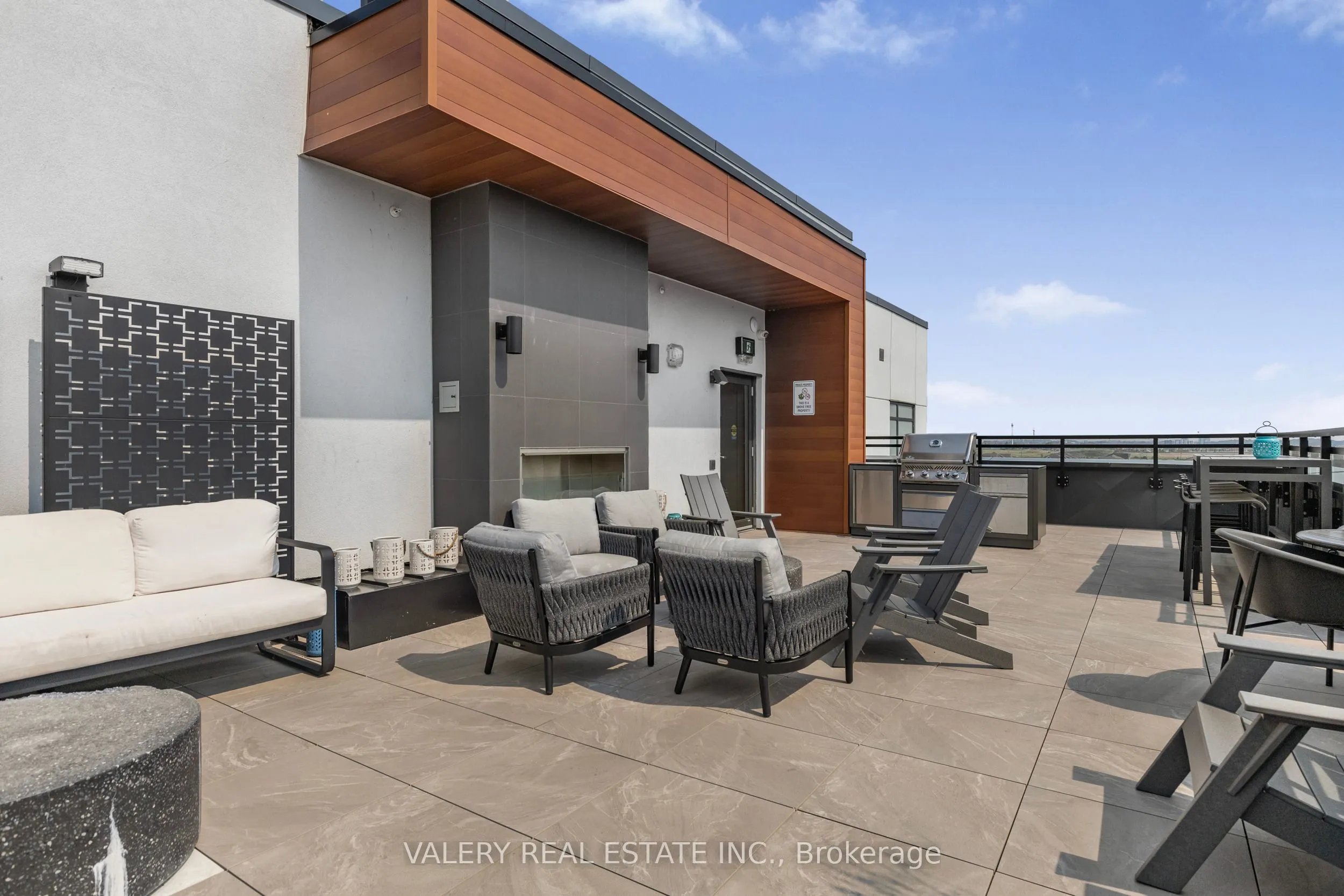 460 Gordan Krantz Avenue, #111