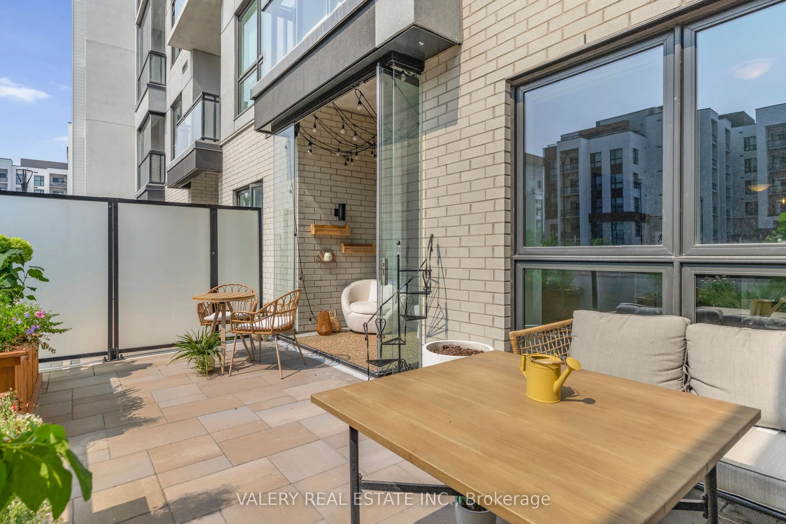 460 Gordan Krantz Avenue, #111