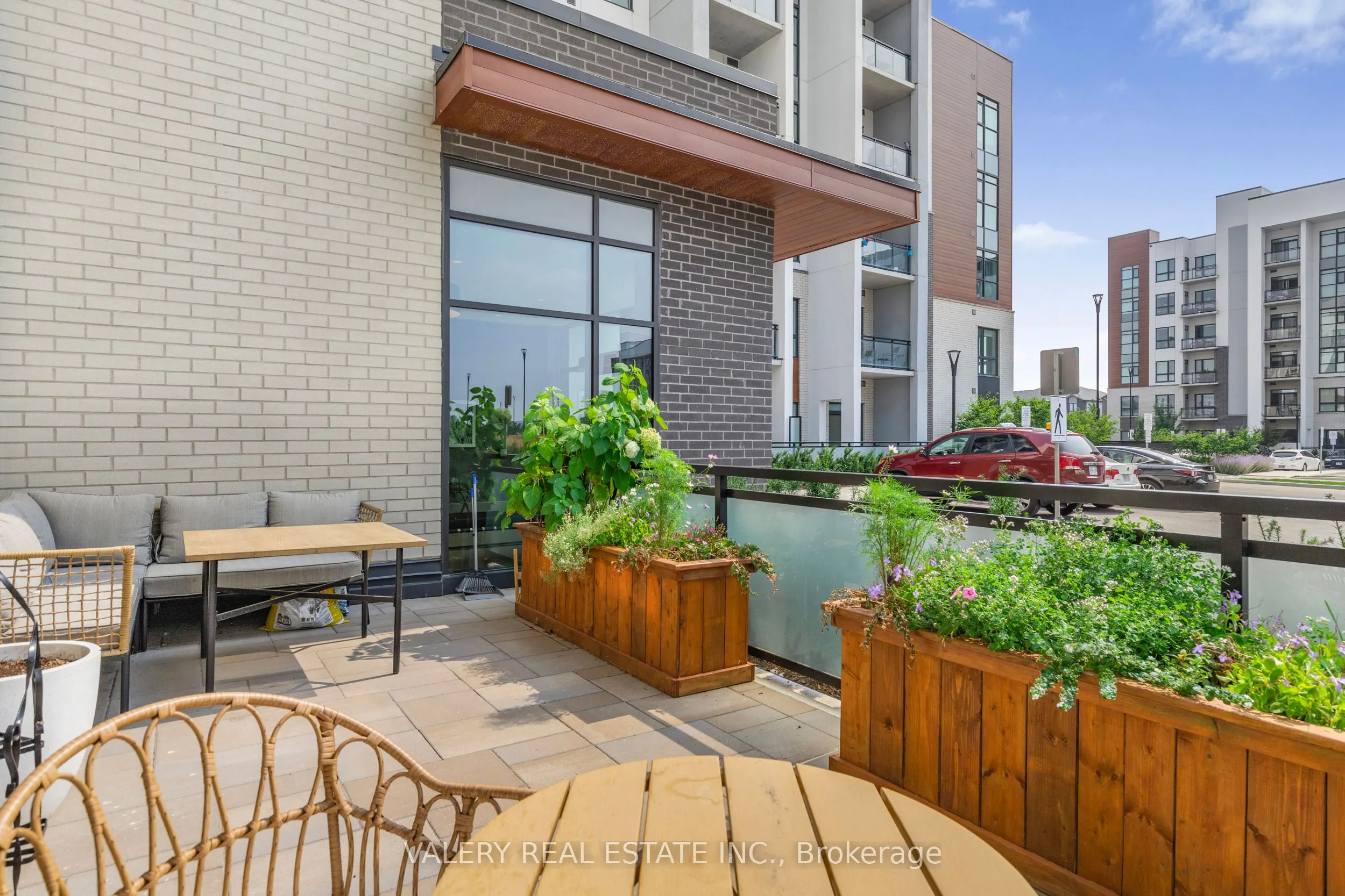 460 Gordan Krantz Avenue, #111