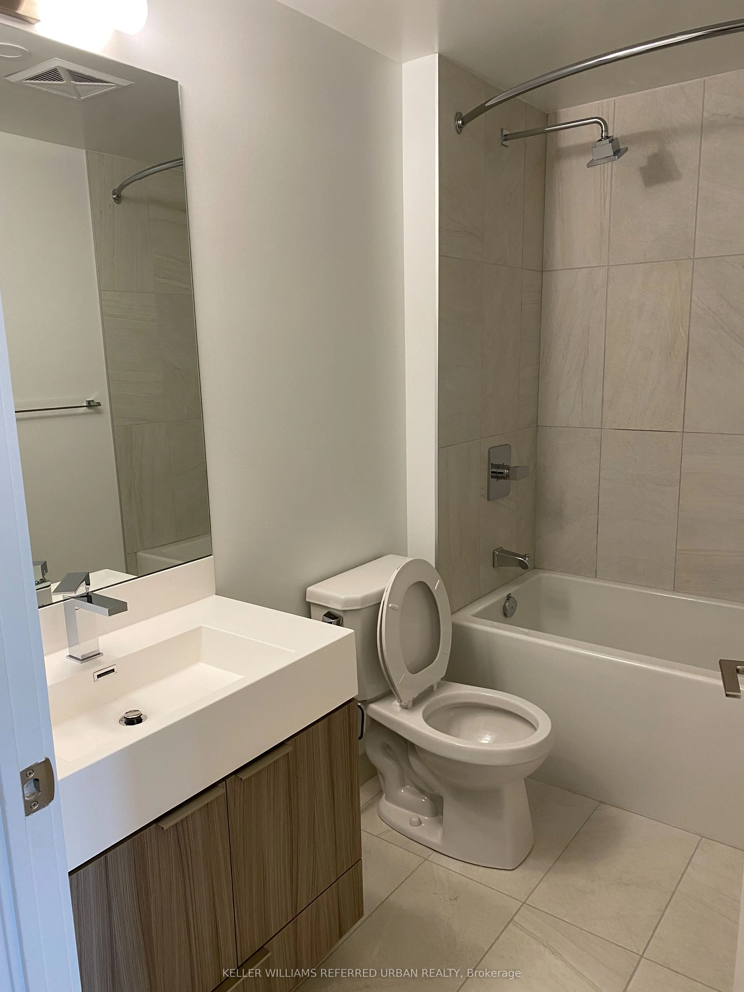 30 Samuel Wood Way, #401