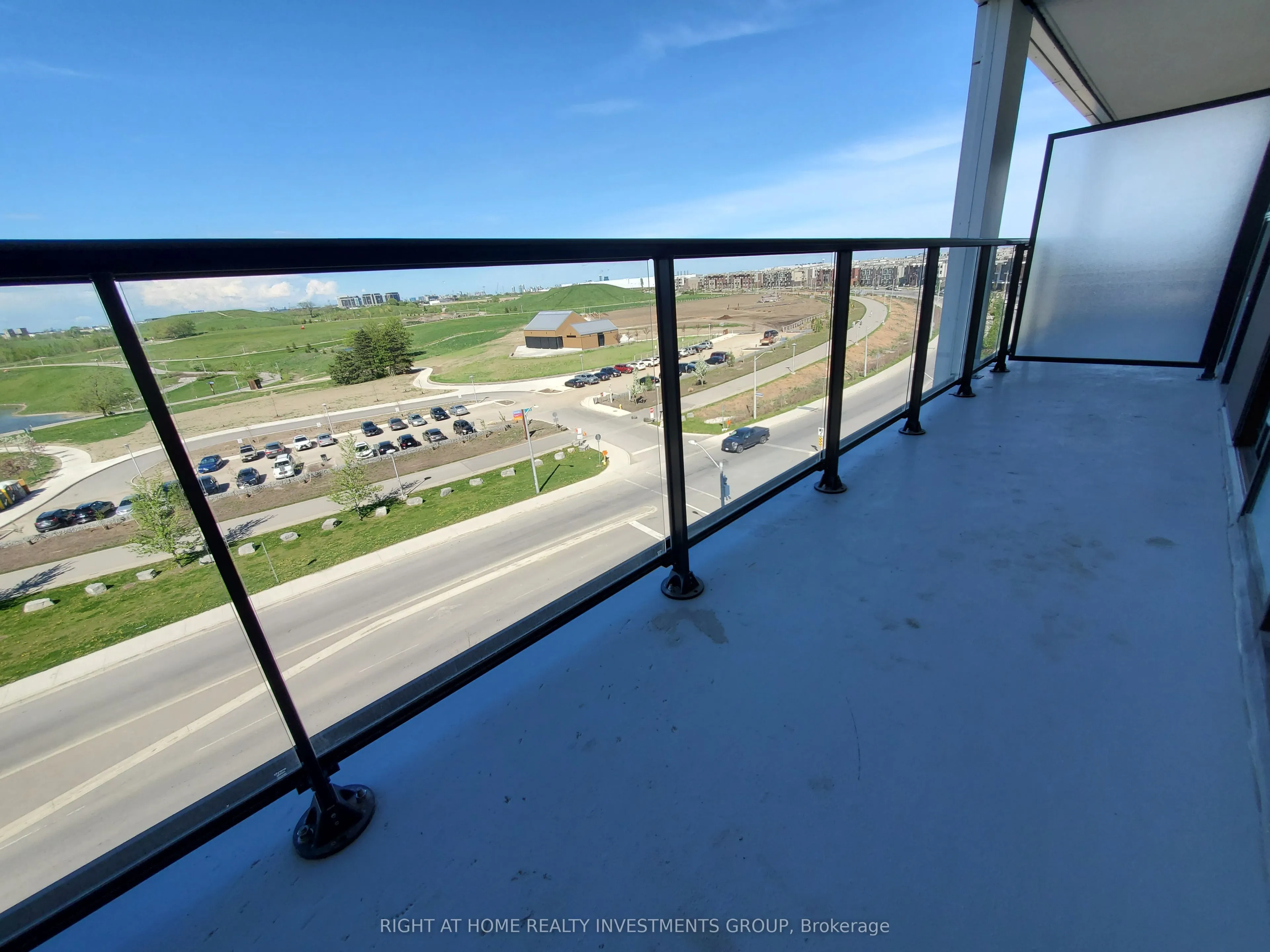 60 George Butchart Drive, #506