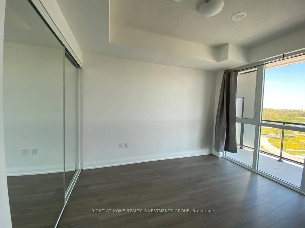60 George Butchart Drive, #506