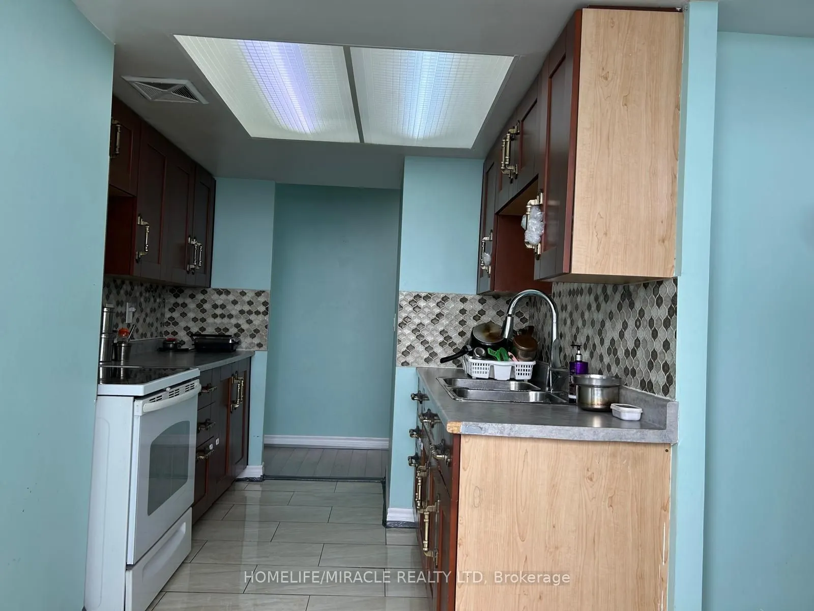 10 Markbrook Lane, #1906