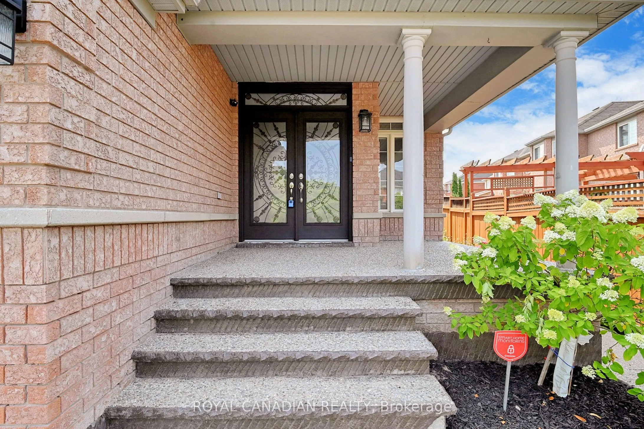 5116 Churchill Meadows Boulevard