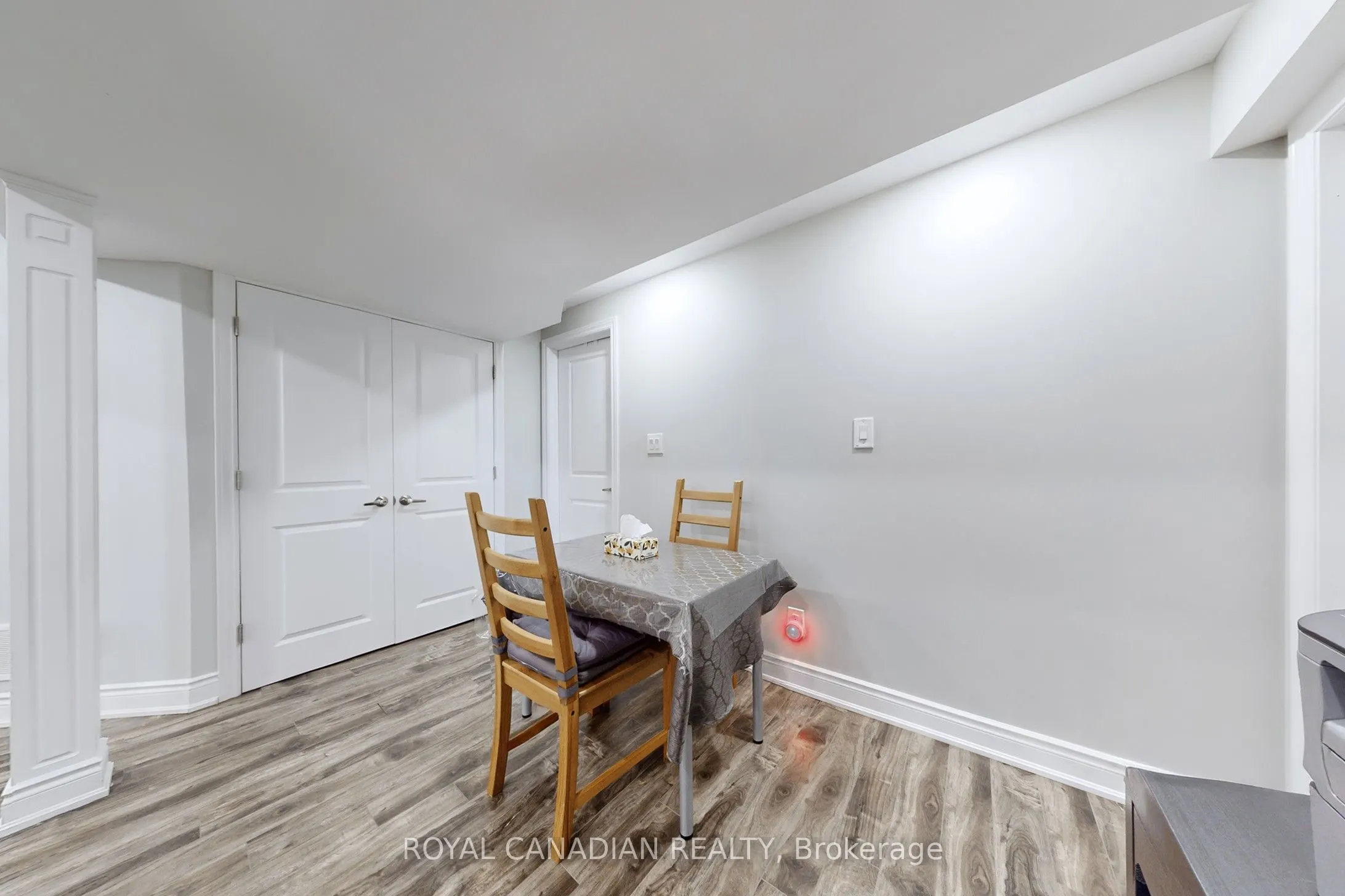 5116 Churchill Meadows Boulevard