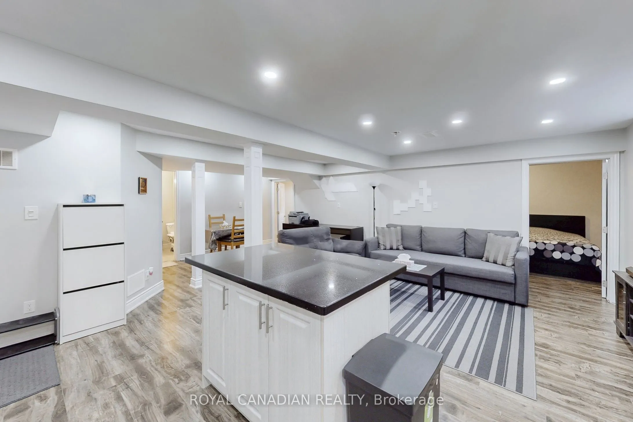 5116 Churchill Meadows Boulevard