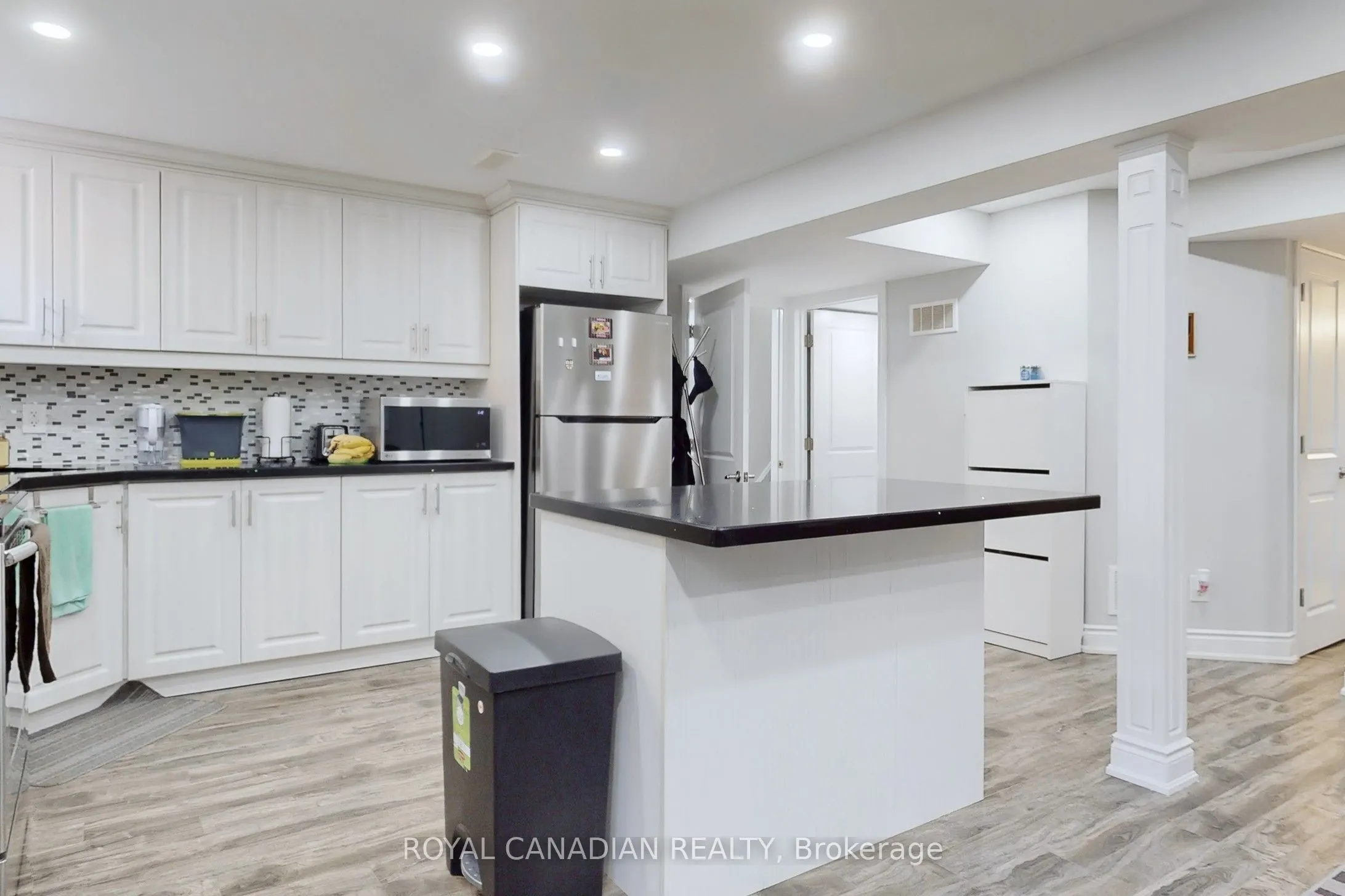 5116 Churchill Meadows Boulevard