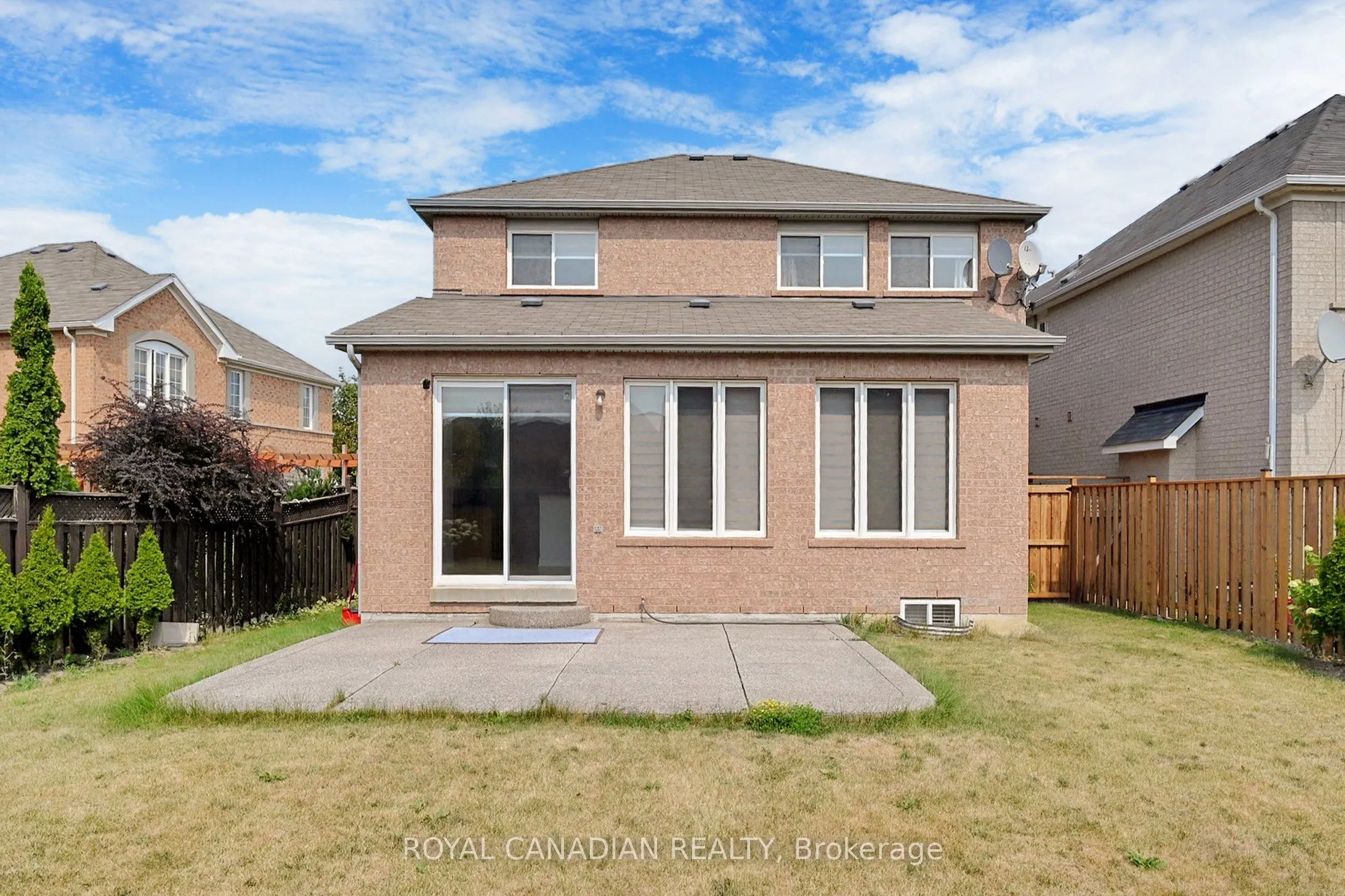 5116 Churchill Meadows Boulevard