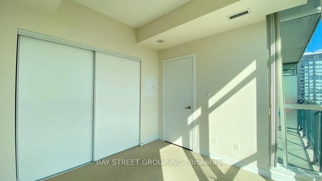 4070 Confederation Parkway, #4106