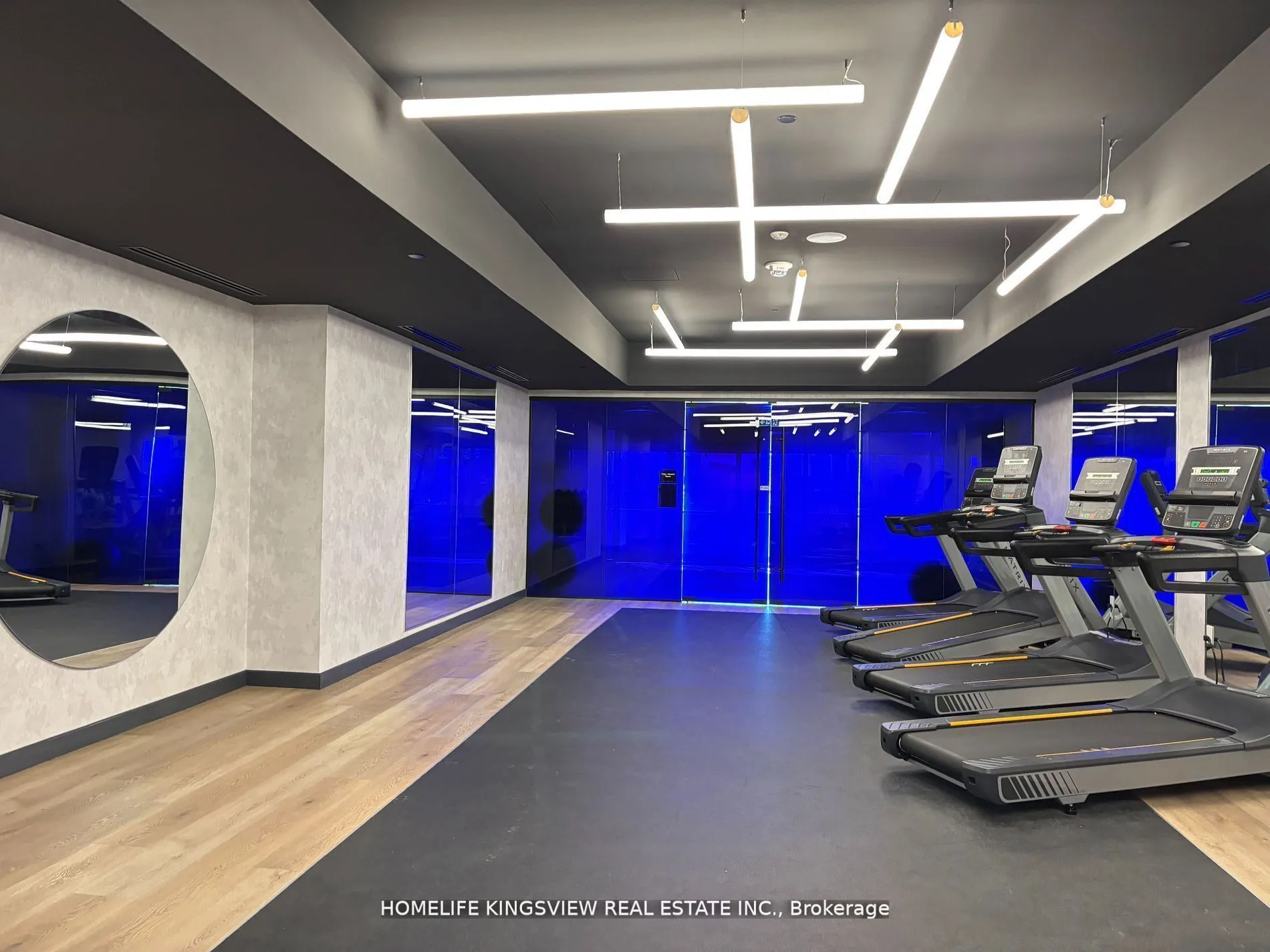 86 Dundas Street E, #522