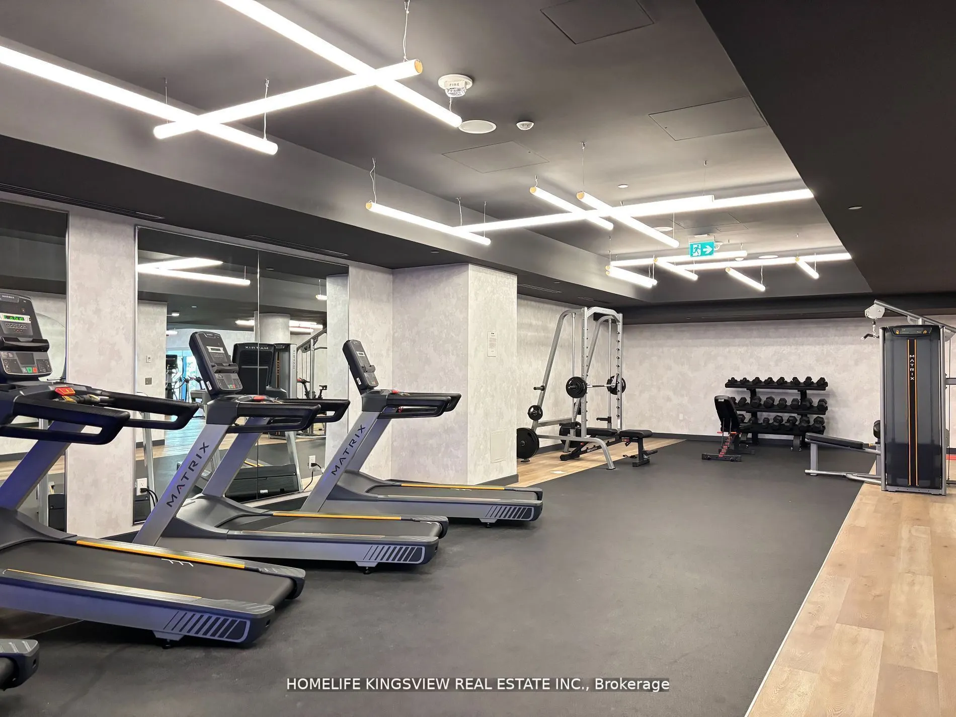 86 Dundas Street E, #522