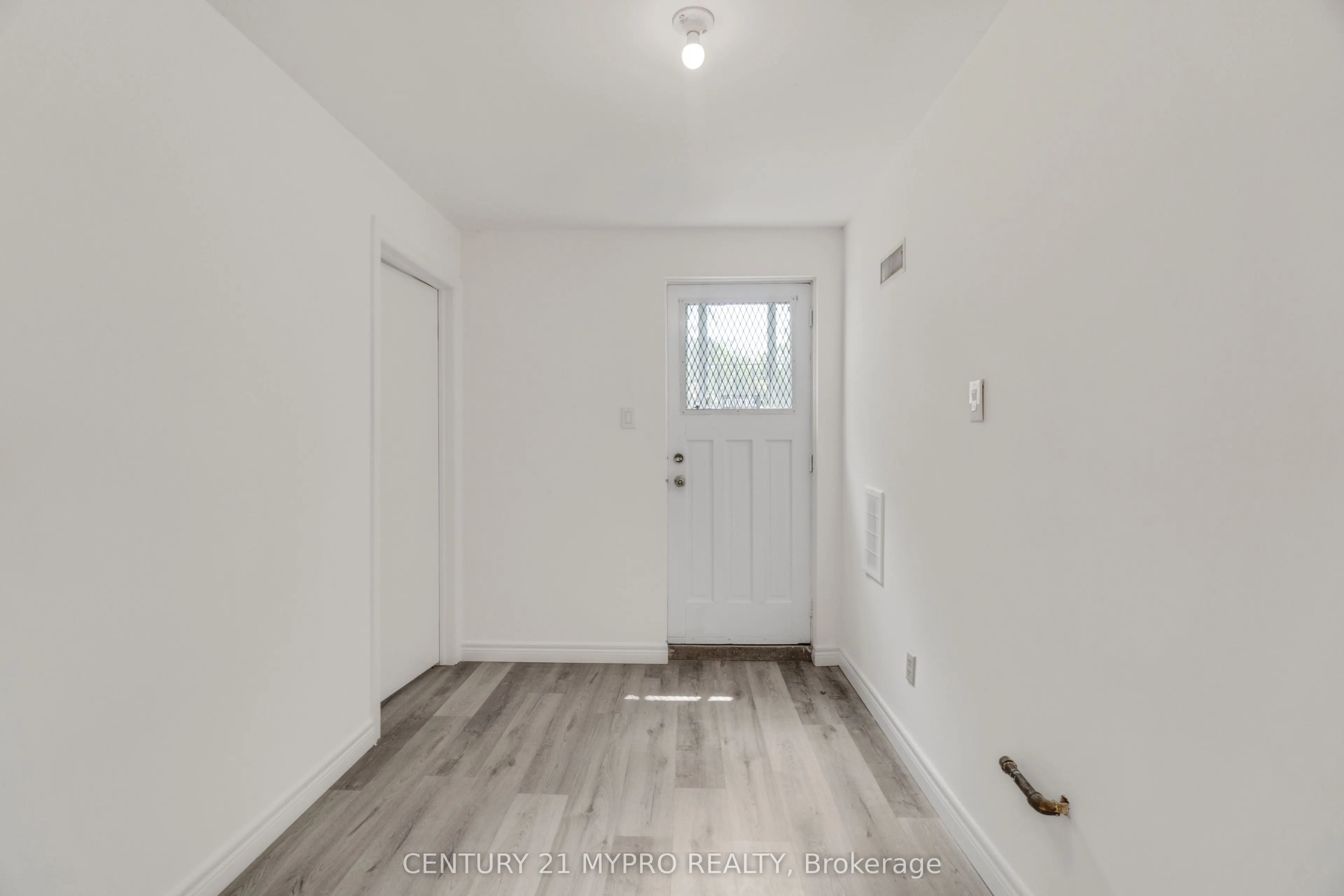 1294 Forest Hill