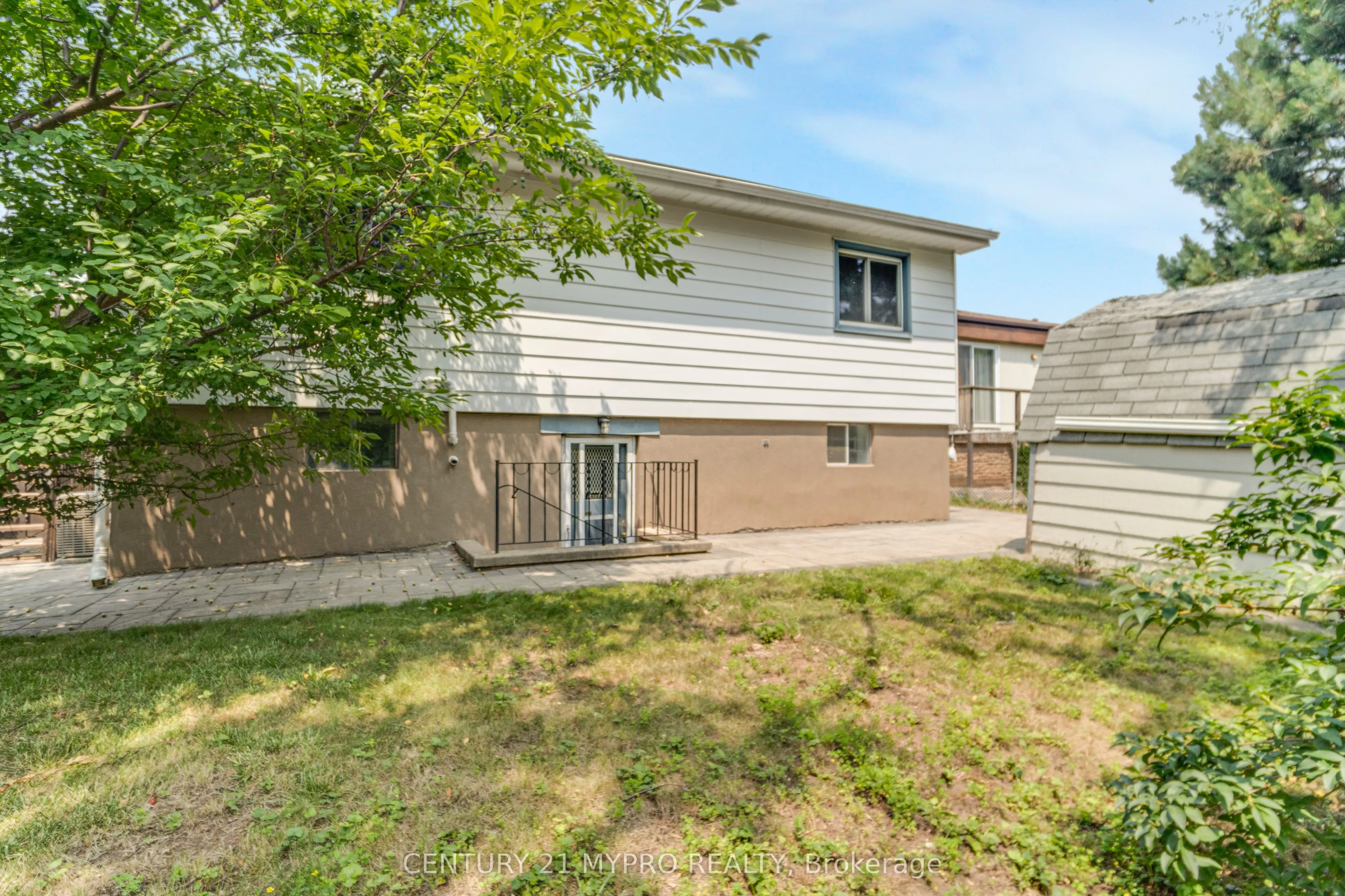 1294 Forest Hill