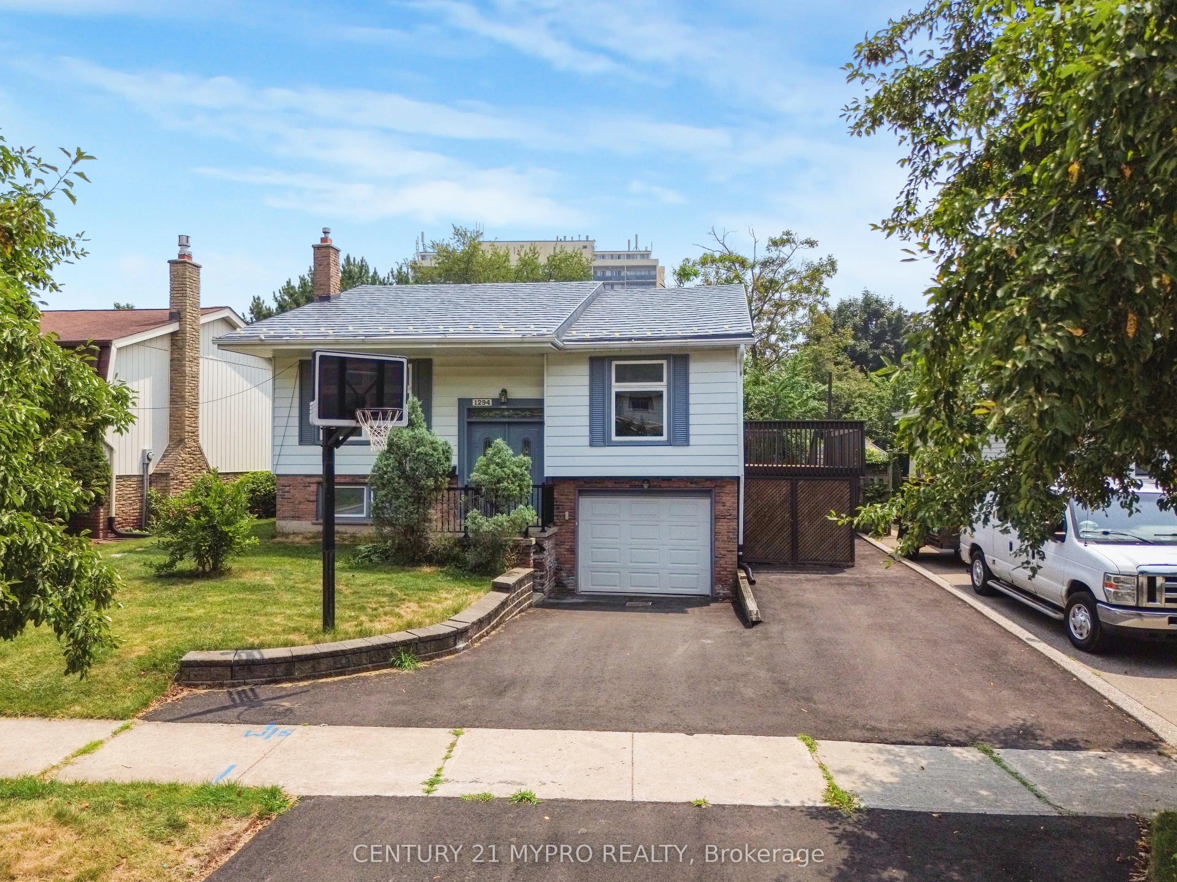 1294 Forest Hill