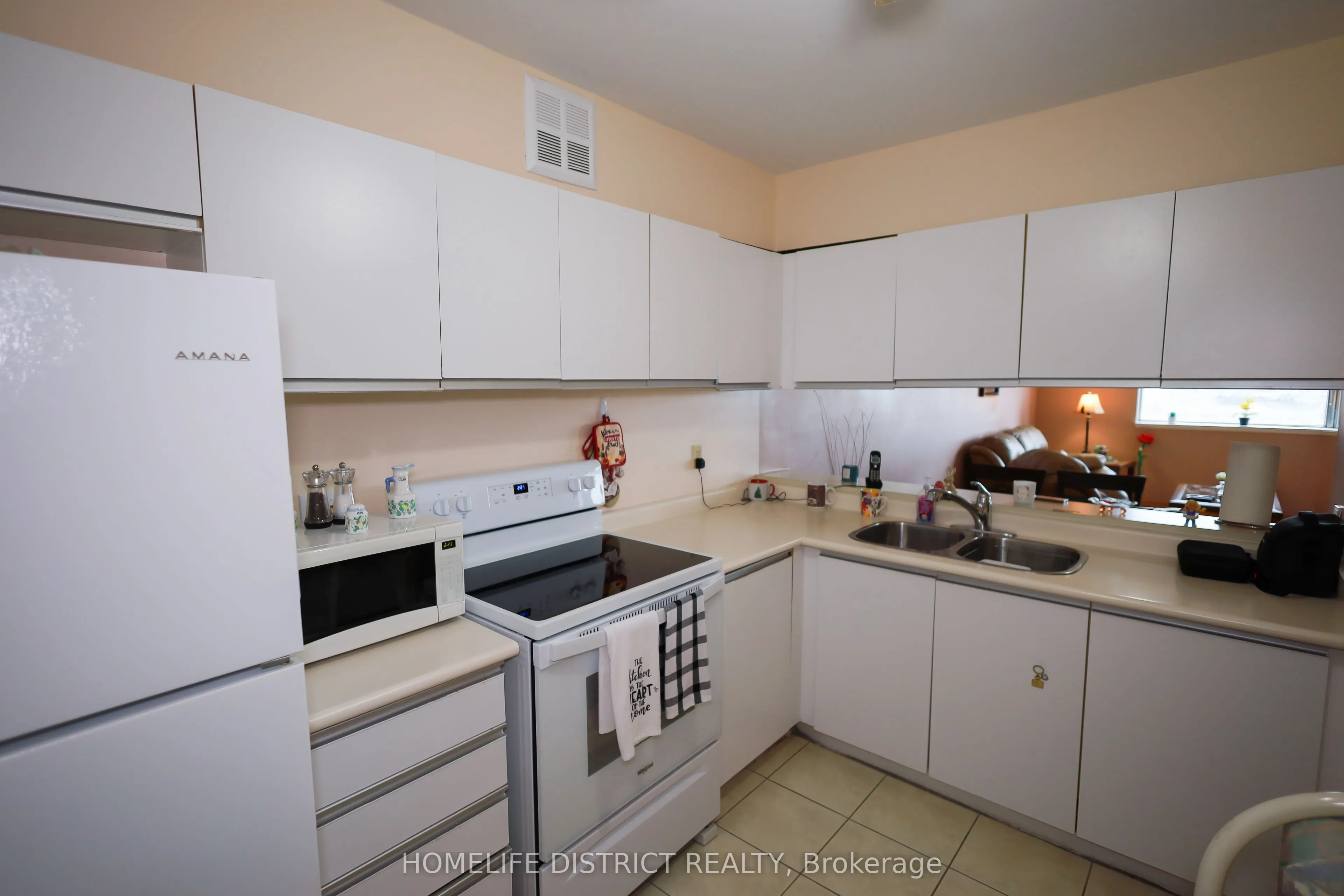 234 Albion Road, #1902