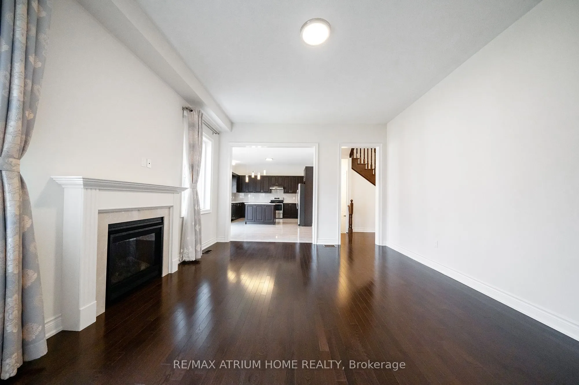 3320 Meadow Marsh Crescent