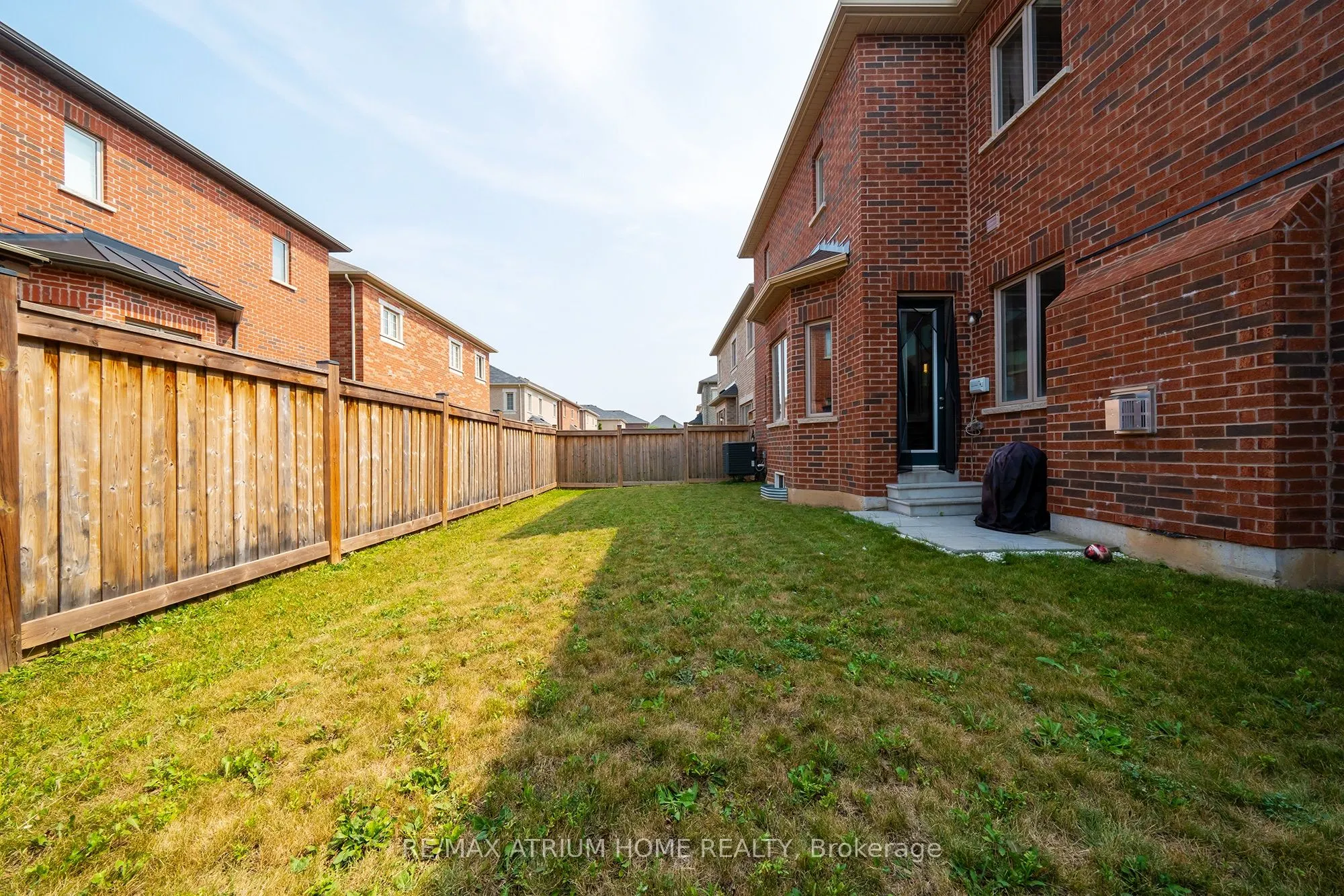 3320 Meadow Marsh Crescent