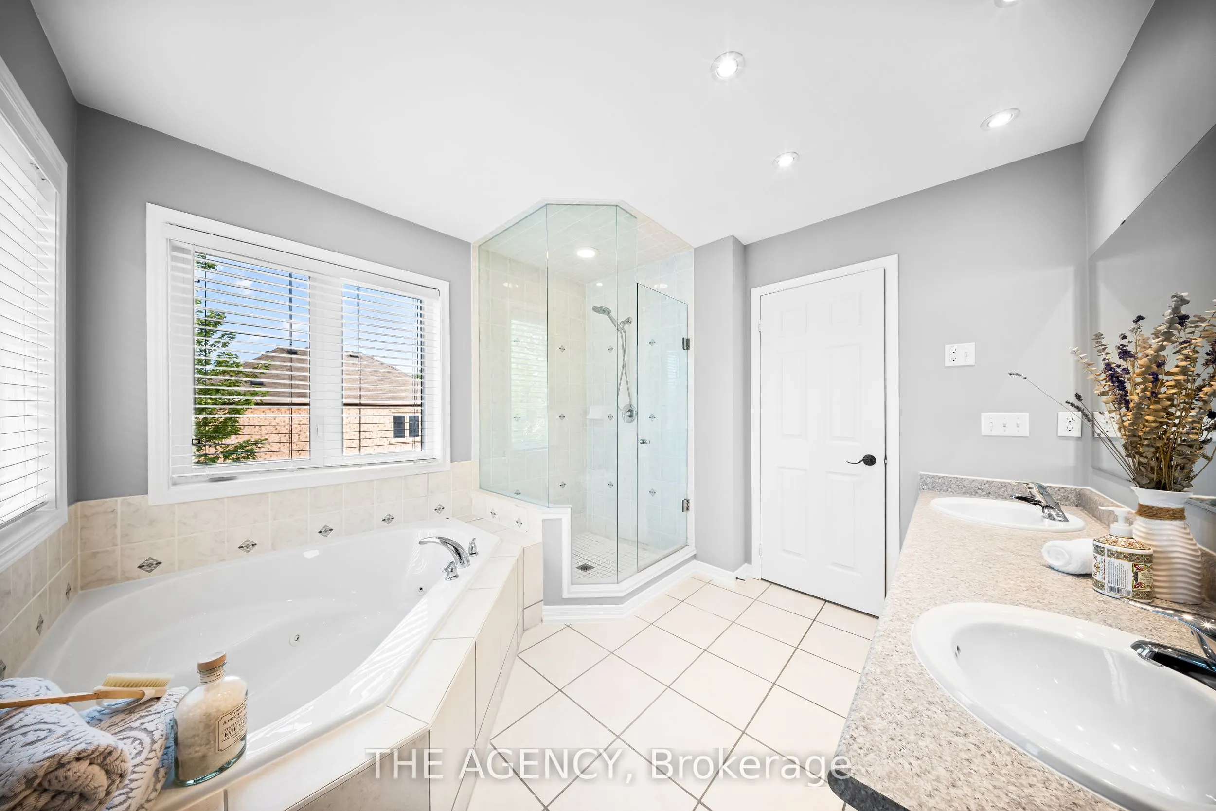 4164 Thomas Alton Boulevard