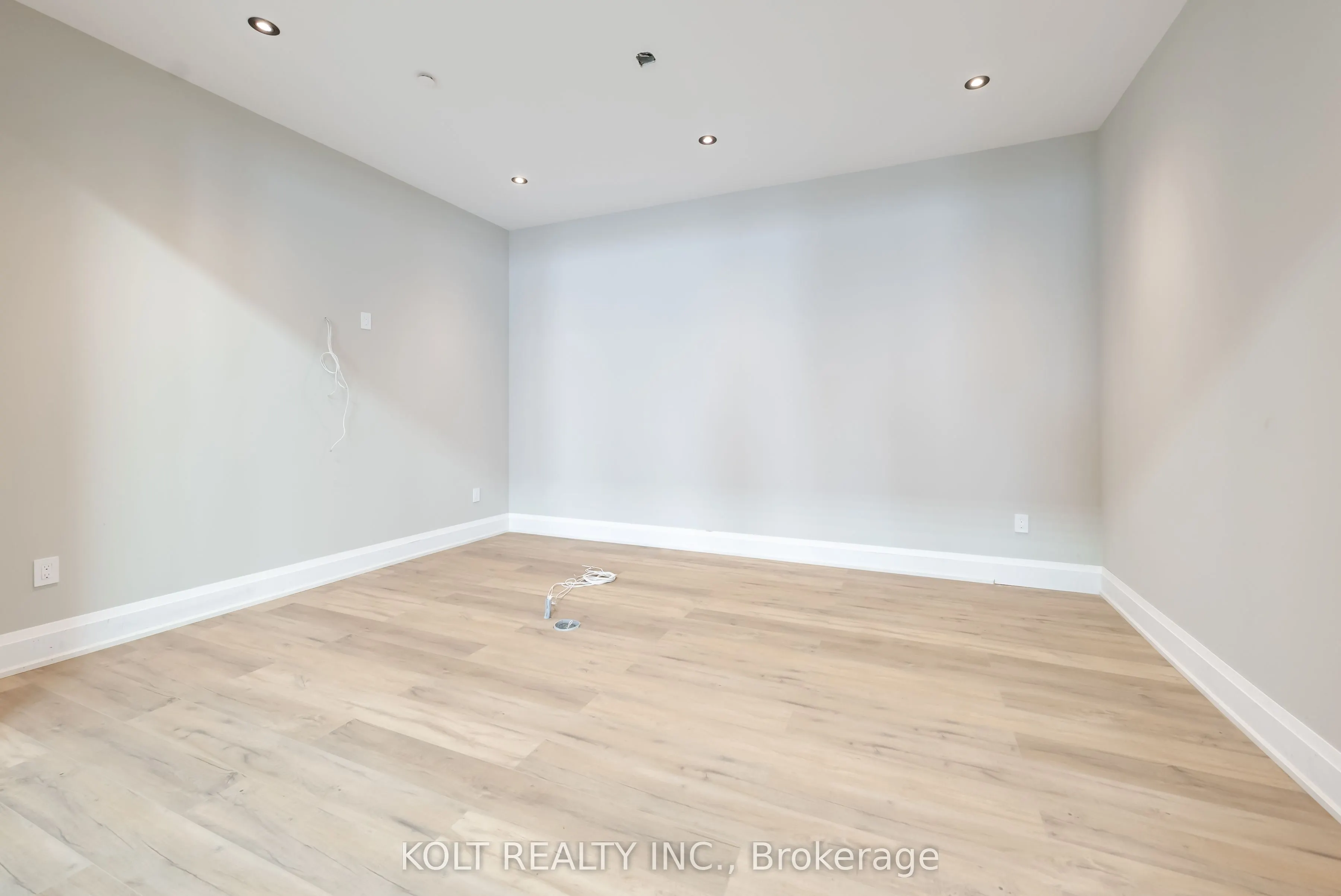 67 Westmore Drive, #5-6