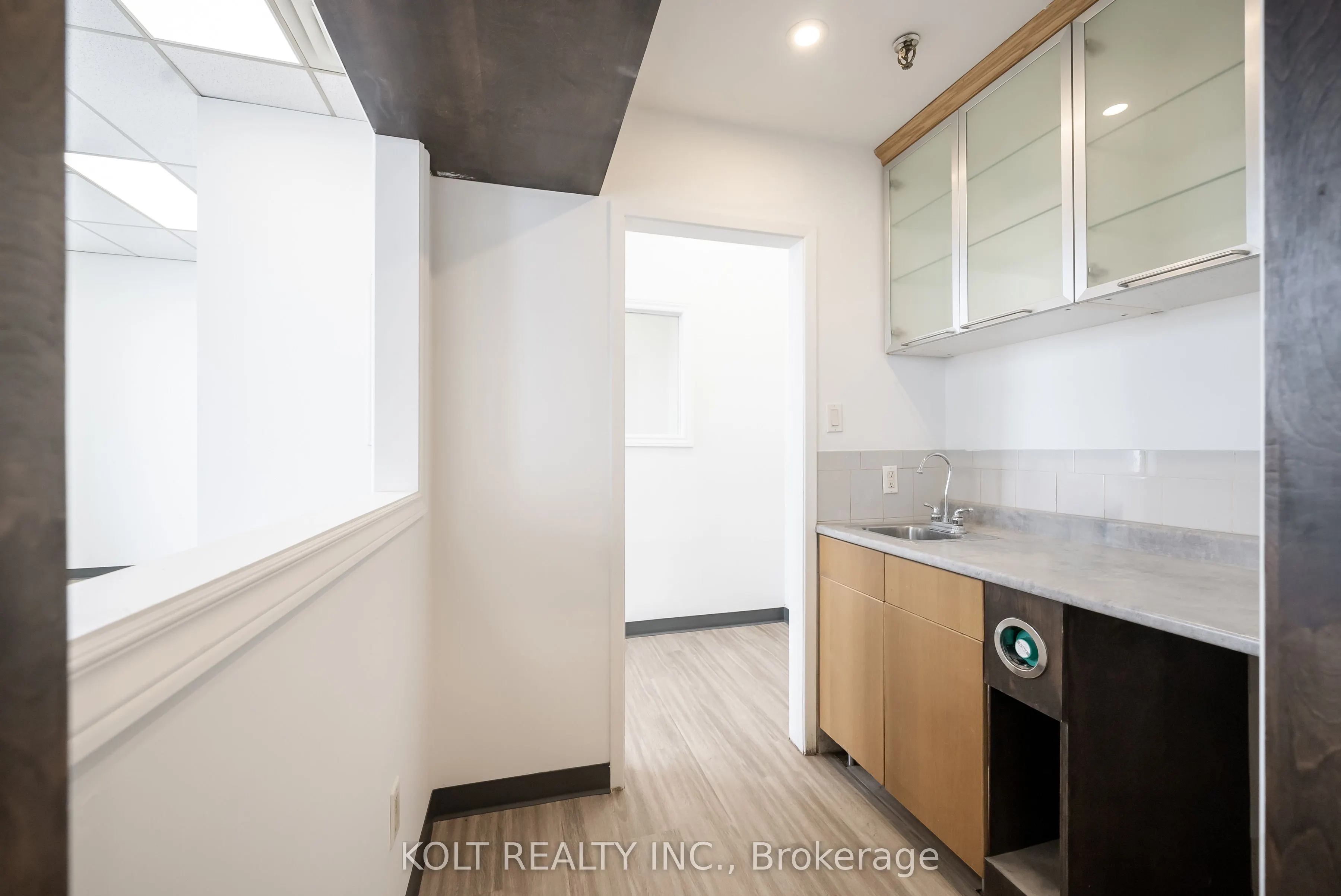 67 Westmore Drive, #7