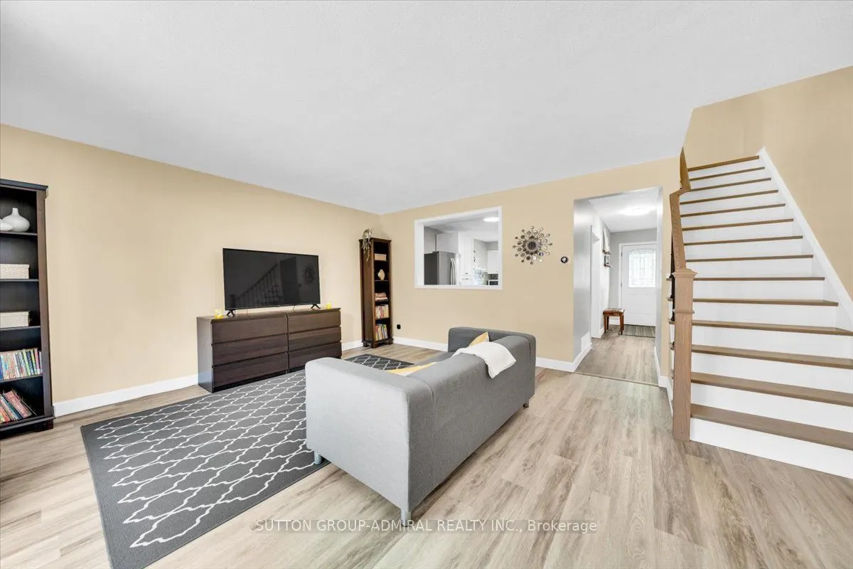 1159 Nottingham Avenue, #2
