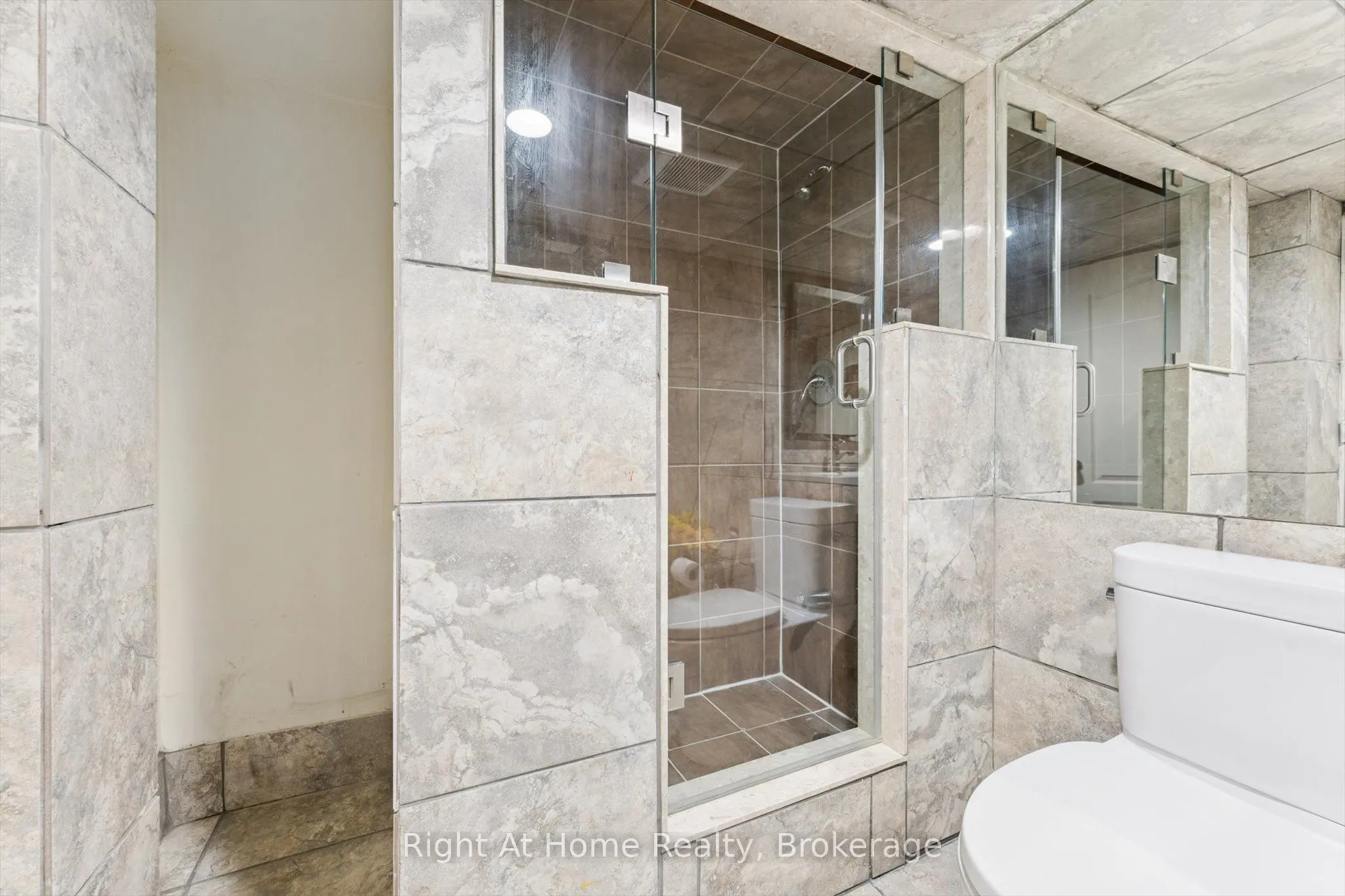 242 Milkweed Way