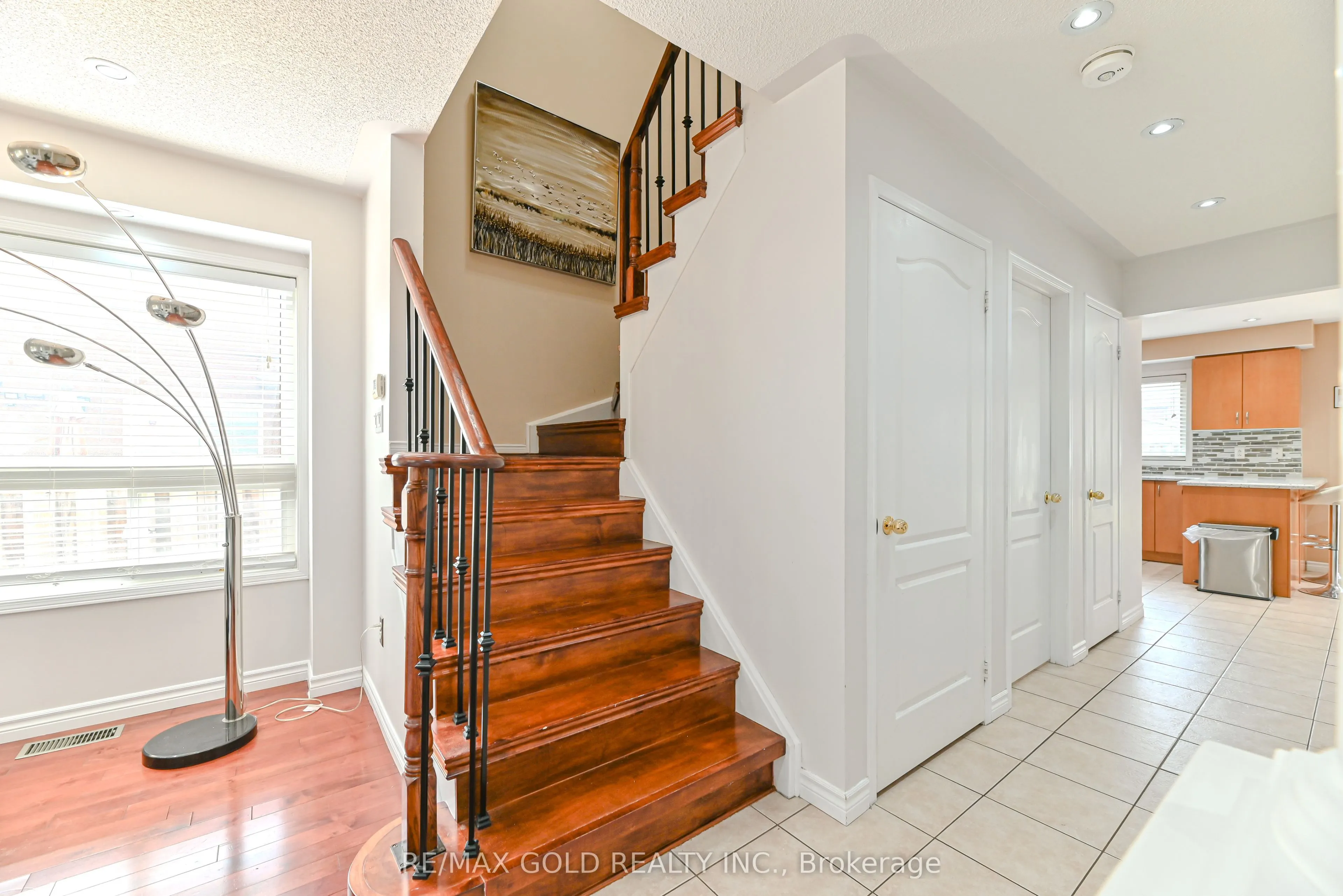 63 Hiberton Crescent