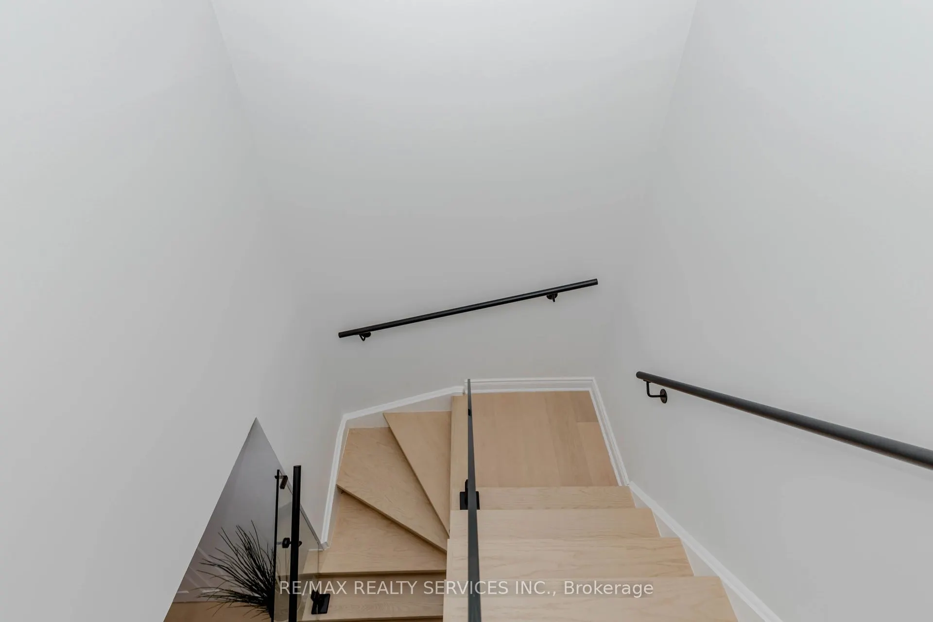 152 Blackfoot Trail