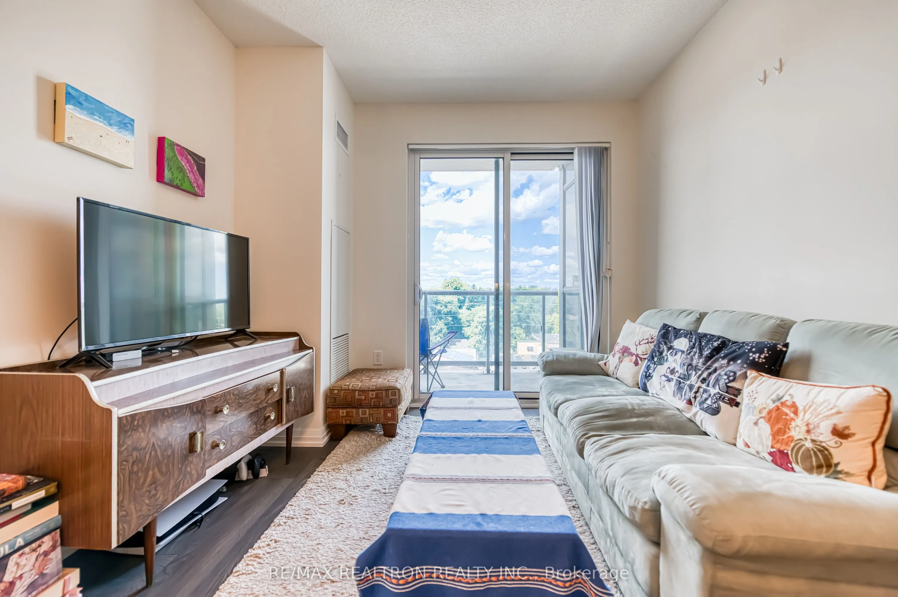 50 Thomas Riley Road, #515
