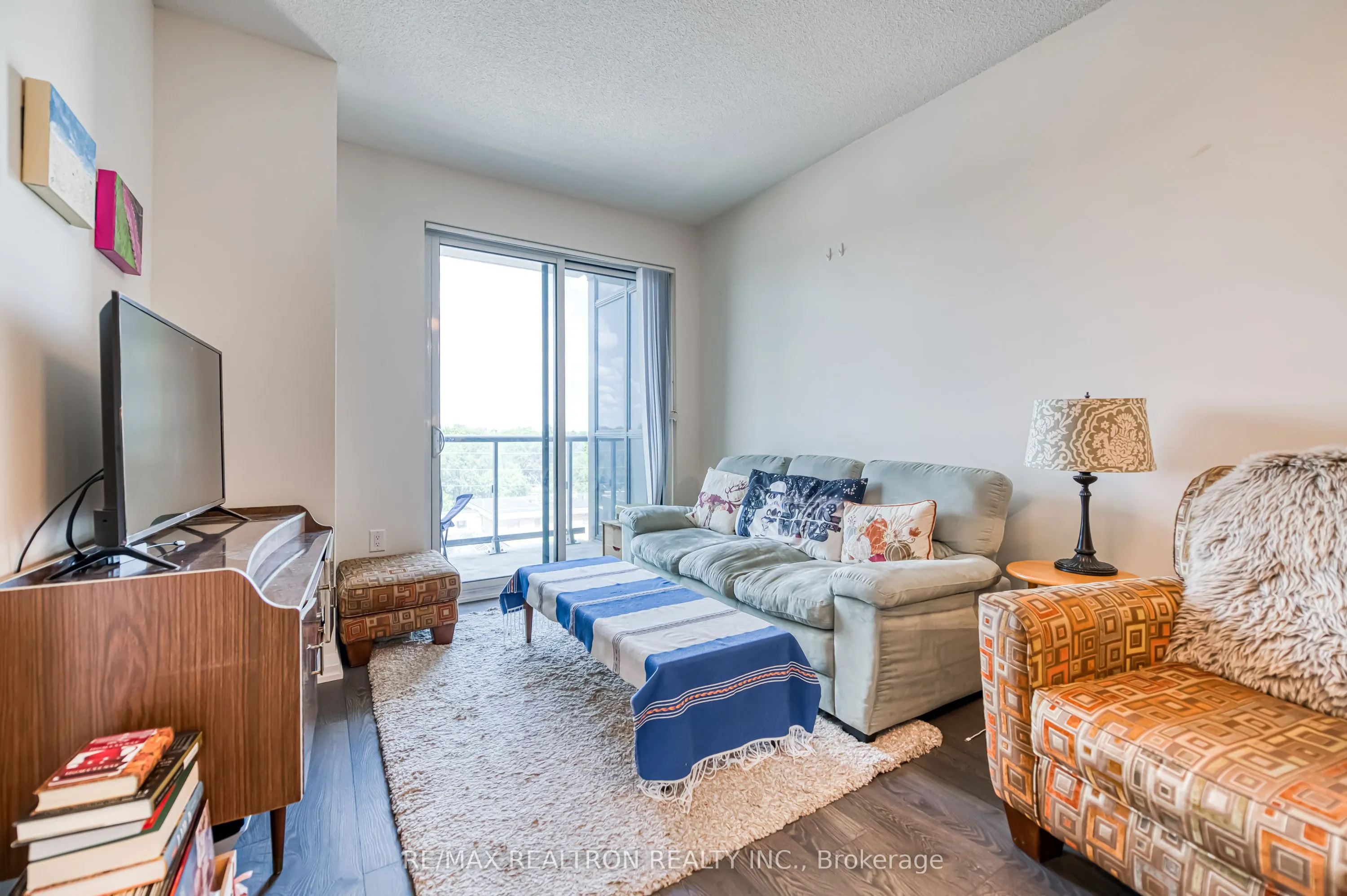 50 Thomas Riley Road, #515
