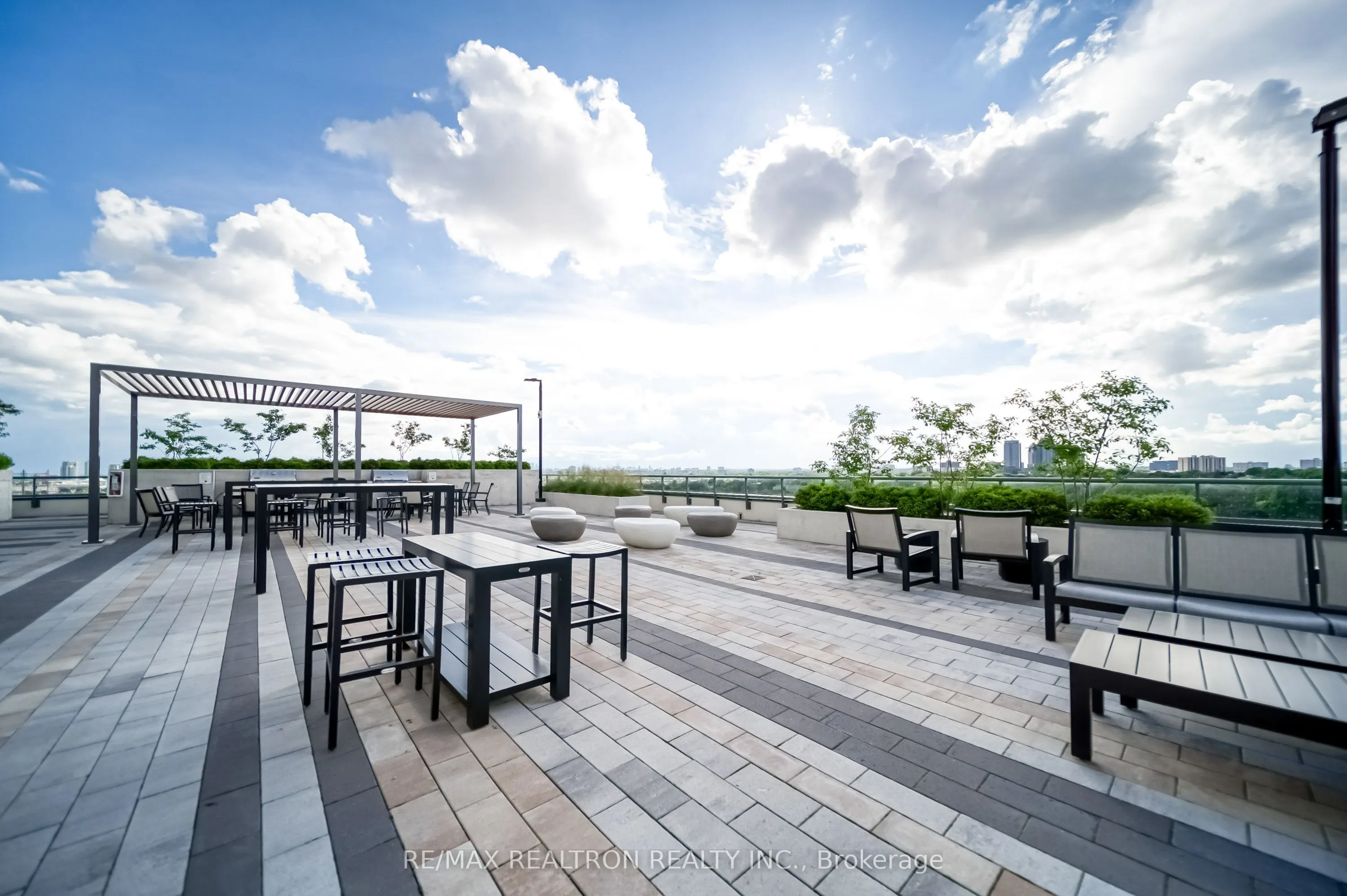 50 Thomas Riley Road, #515