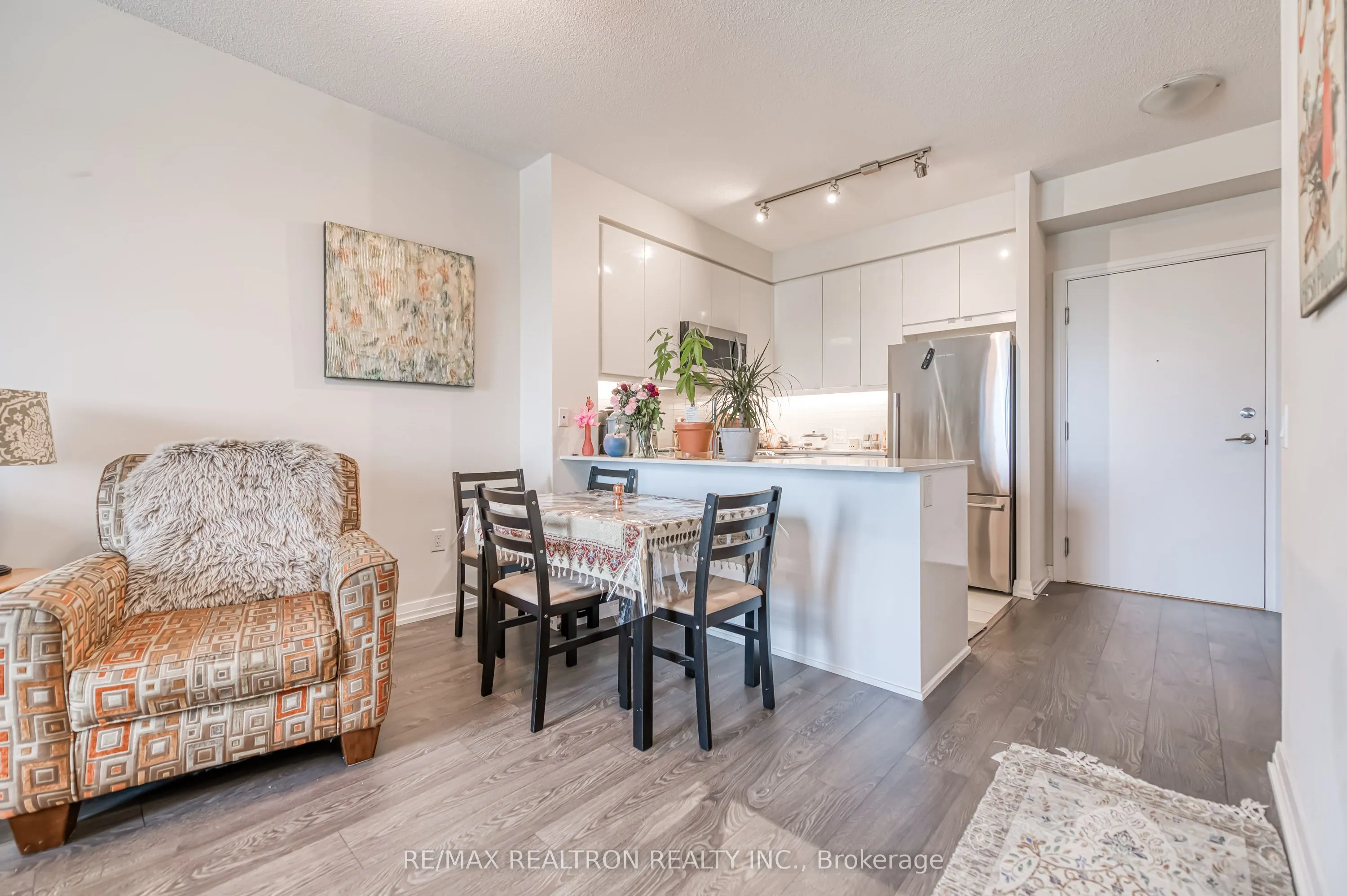 50 Thomas Riley Road, #515