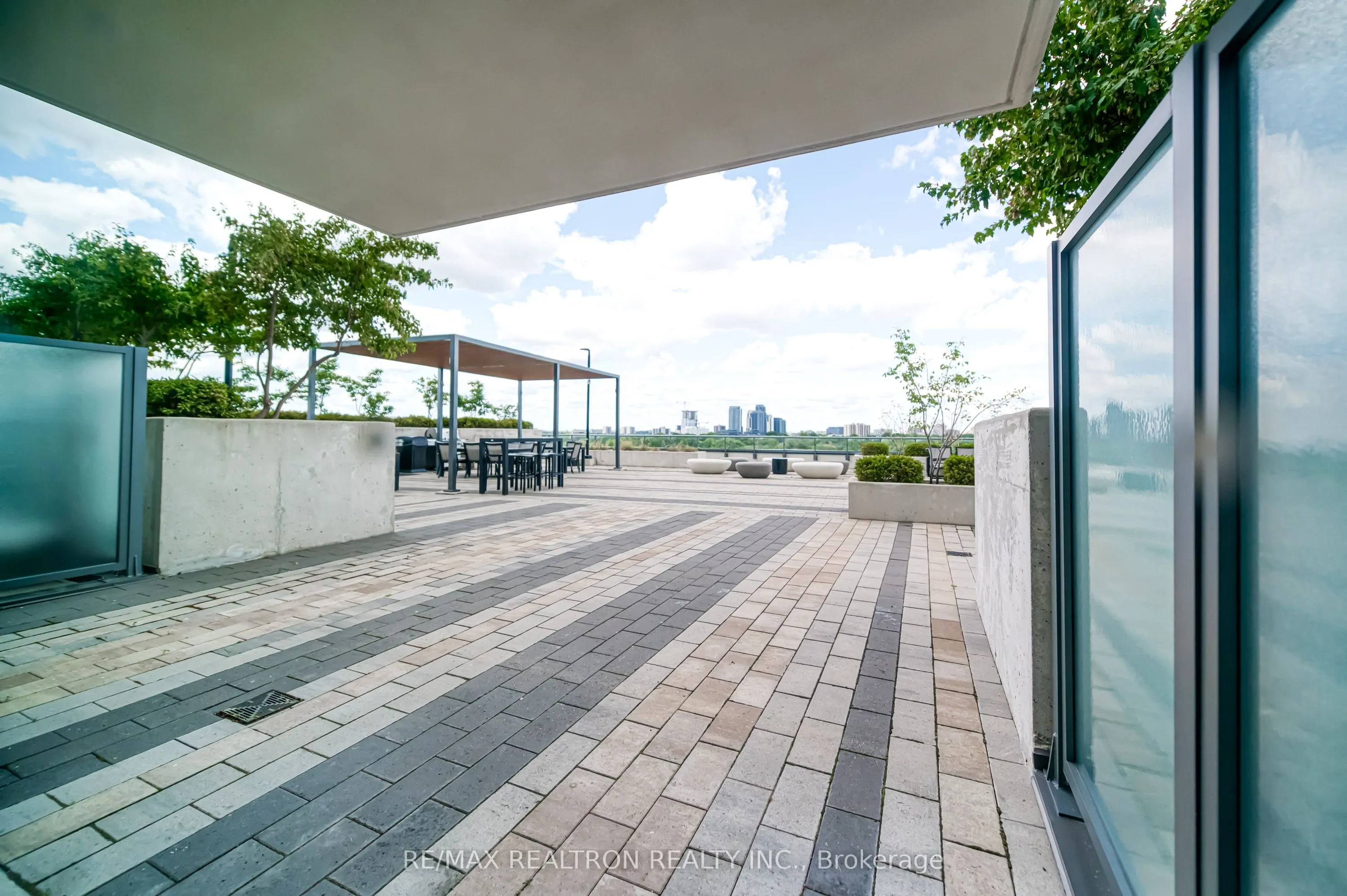 50 Thomas Riley Road, #515