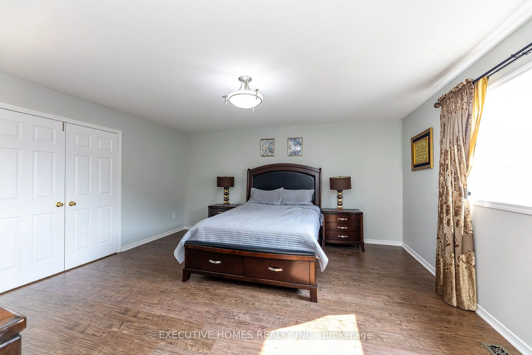 416 Hobbs Crescent