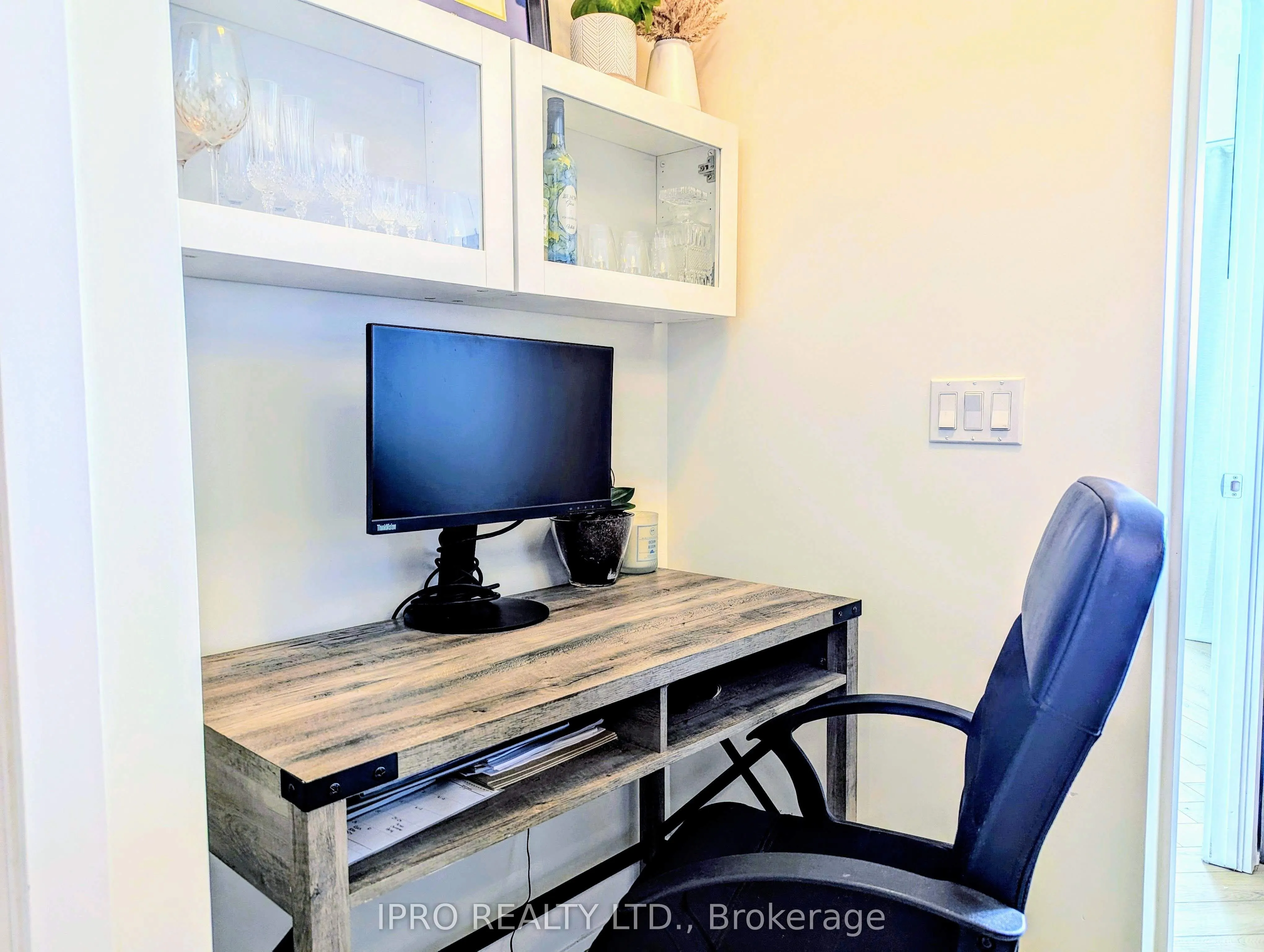 30 Shore Breeze Drive, #2120