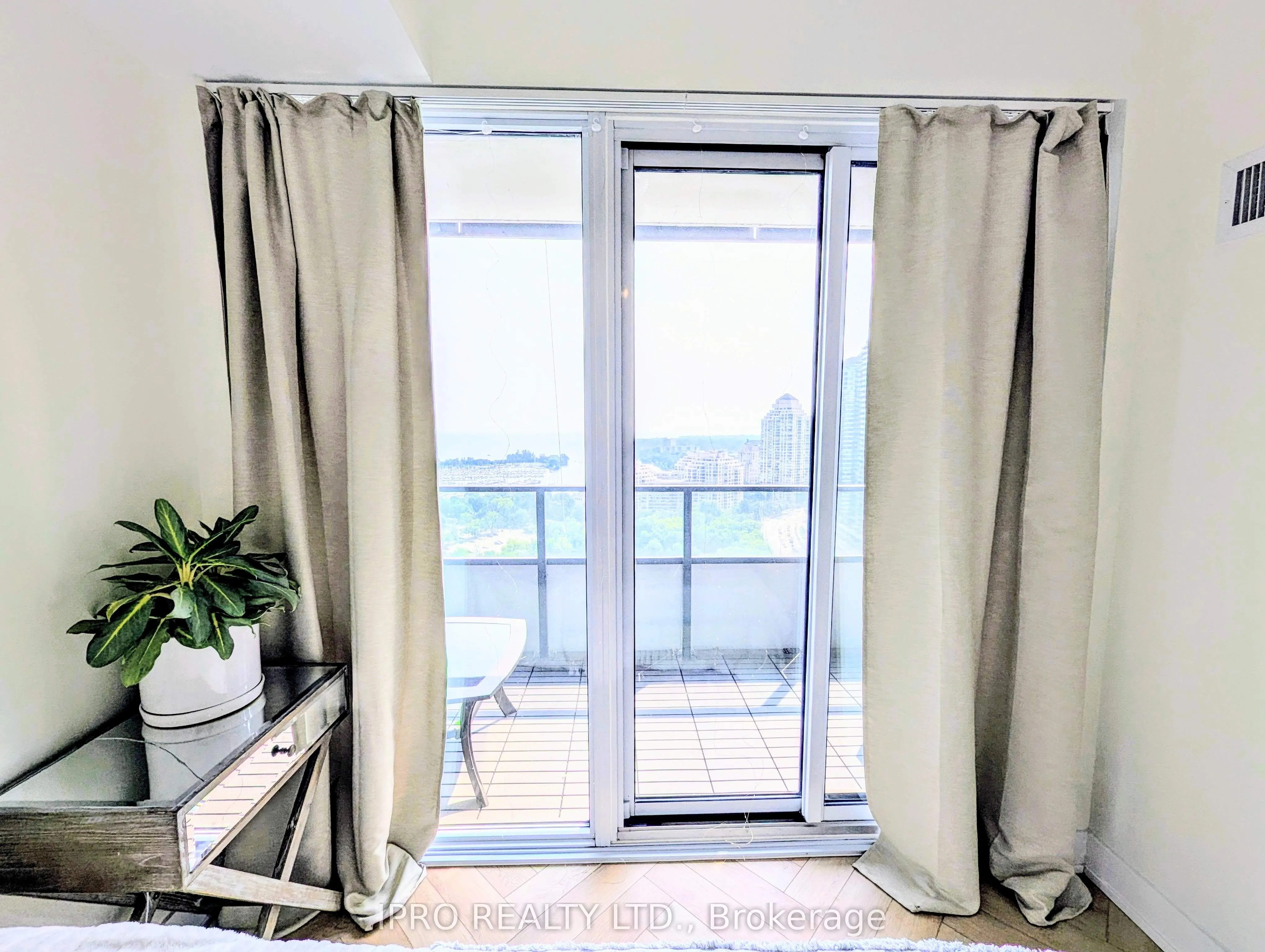 30 Shore Breeze Drive, #2120