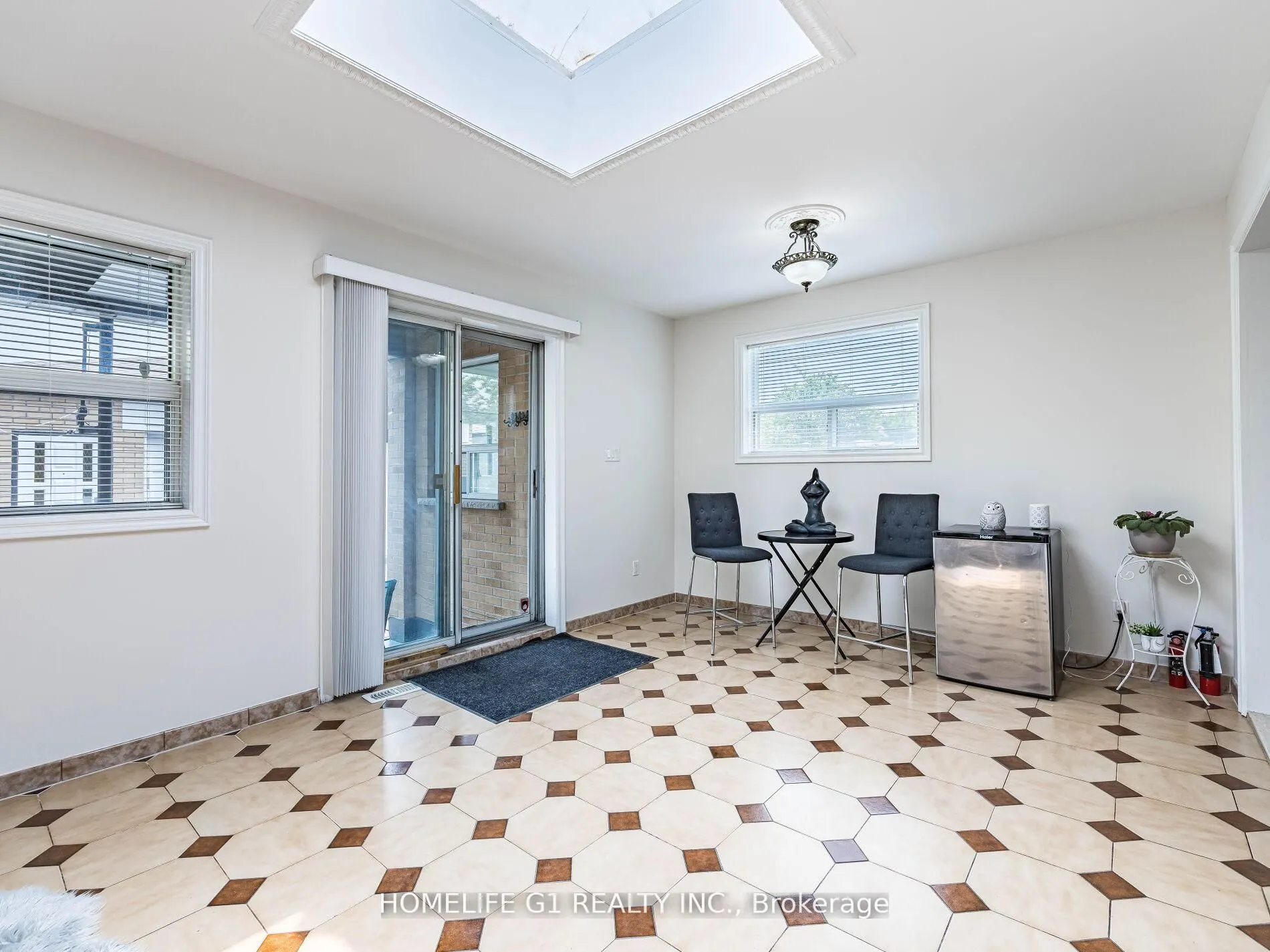 43 Fernando Road