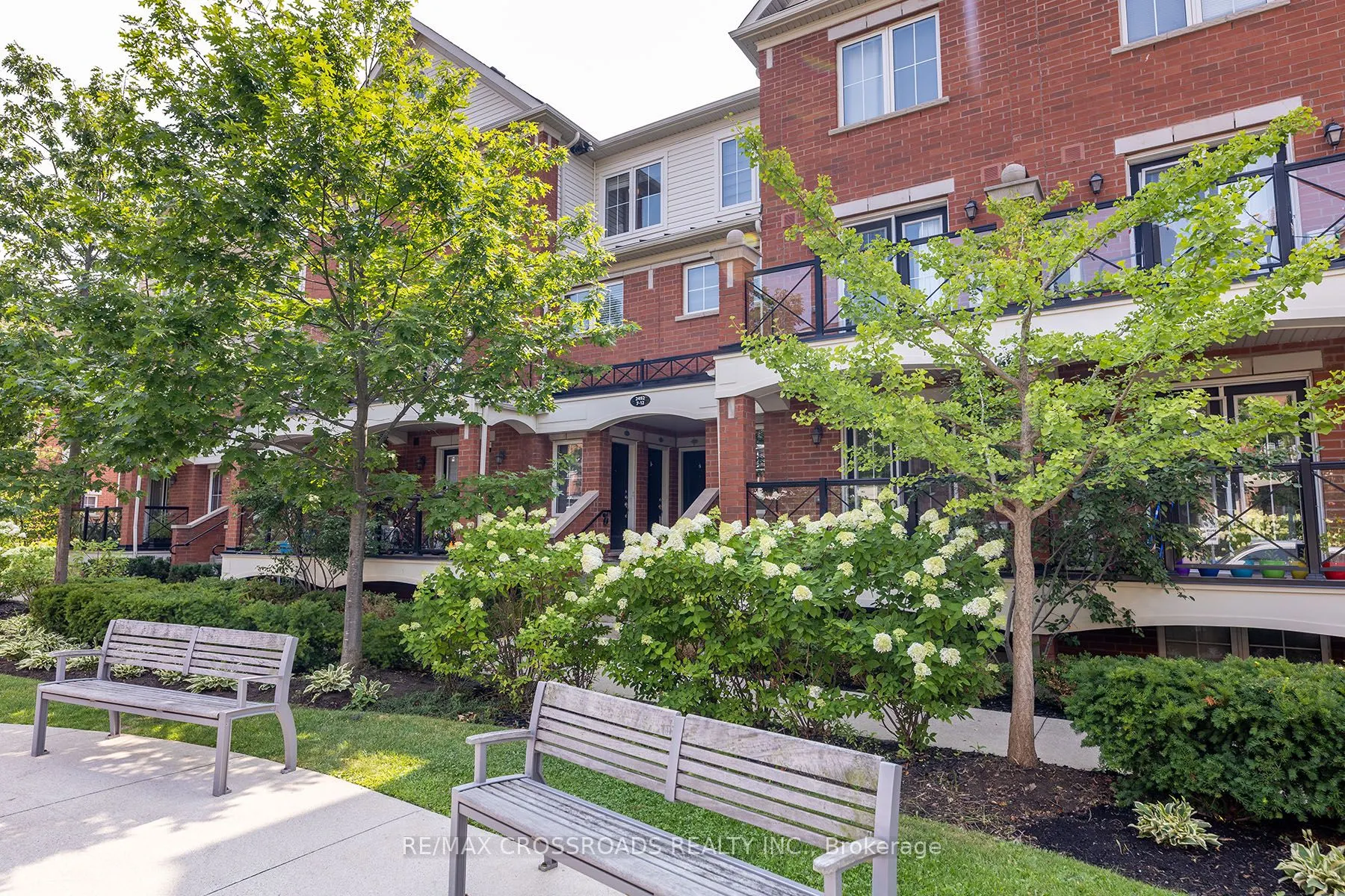 2492 Post Road, #7