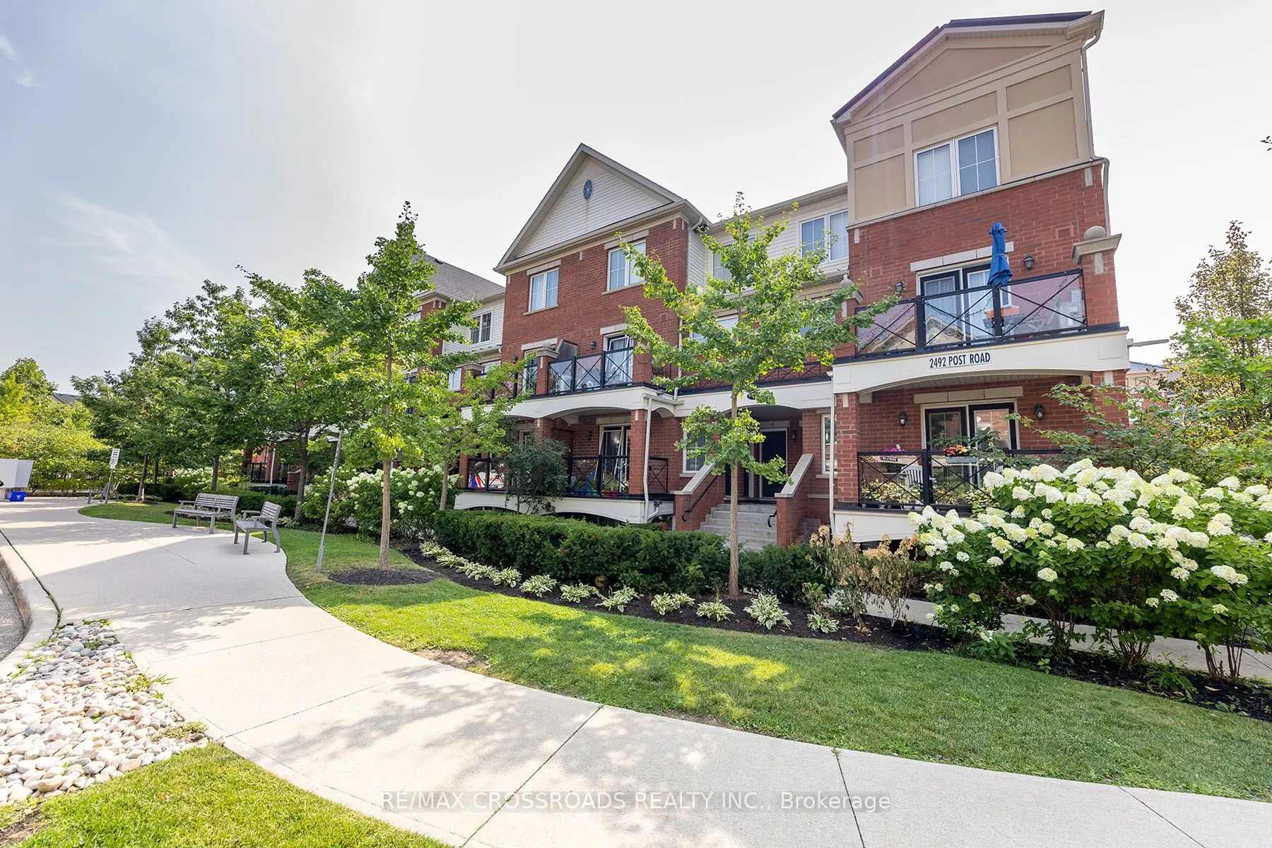 2492 Post Road, #7