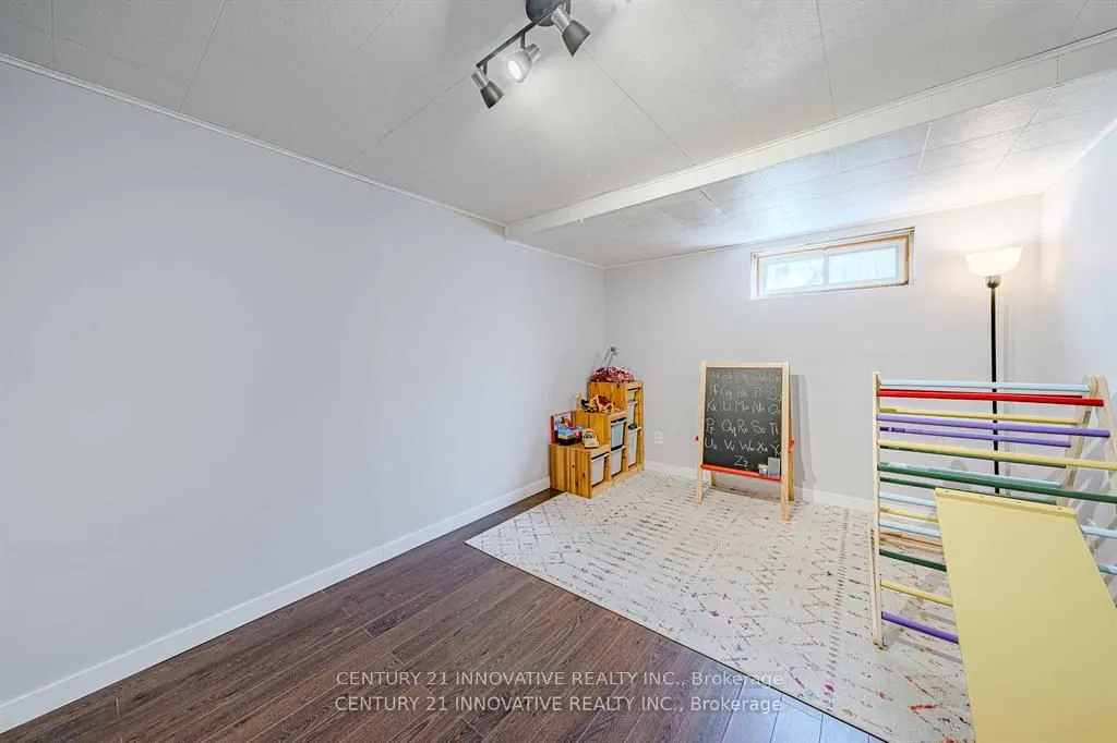 1534 Westminster Place, #-