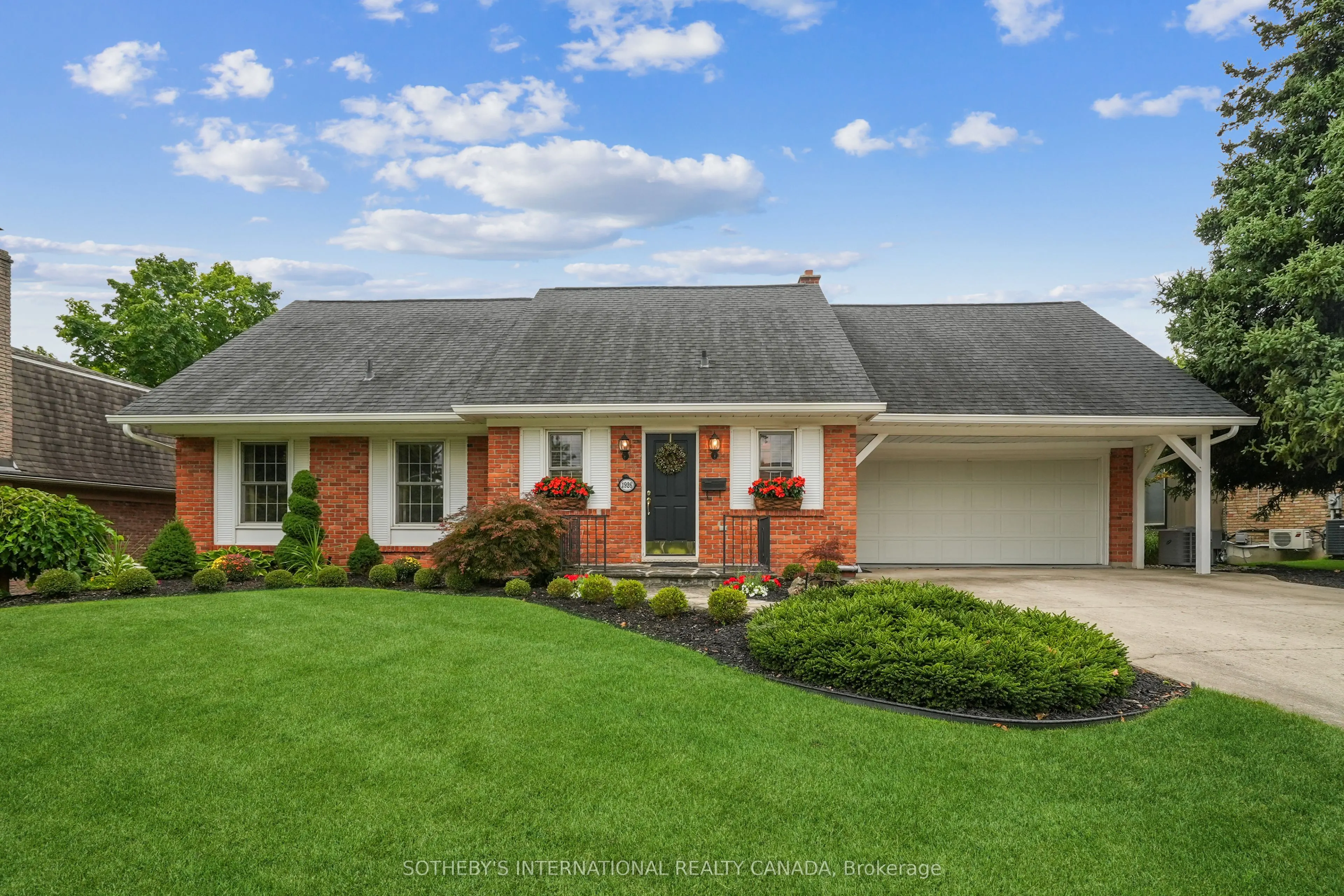 1926 Kerns Road