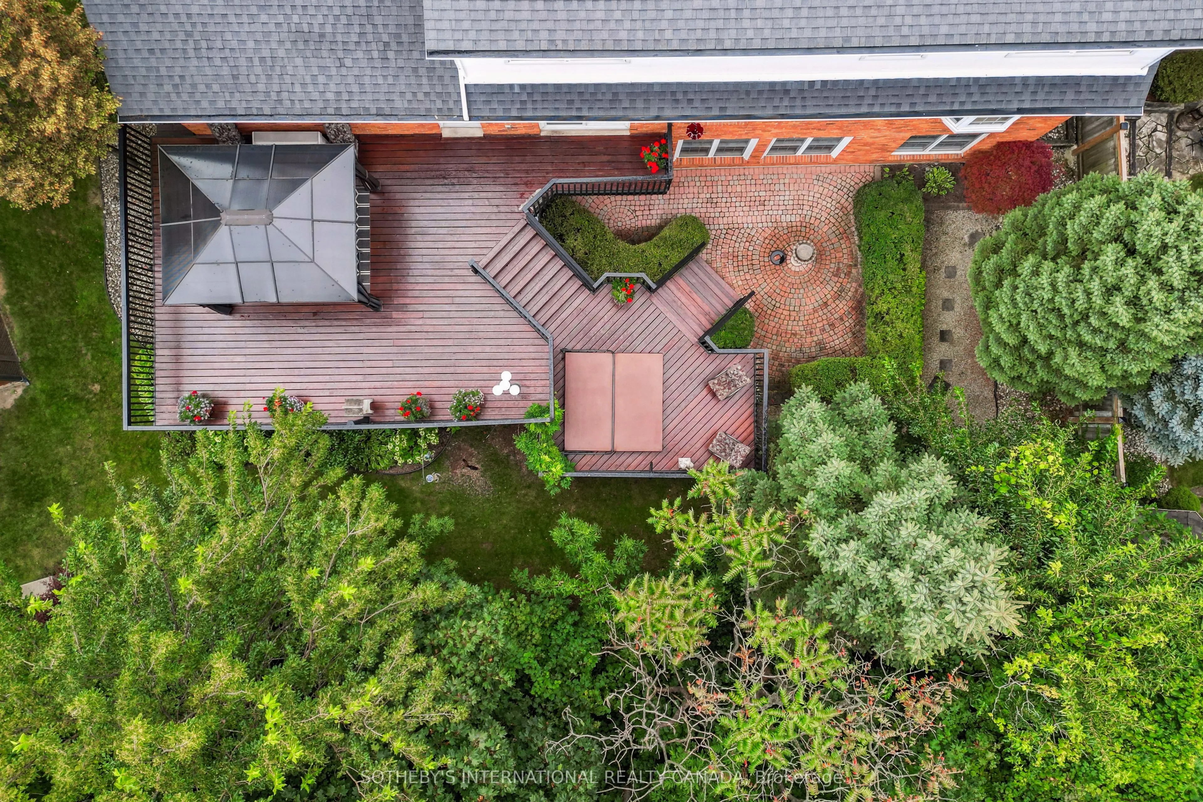 1926 Kerns Road