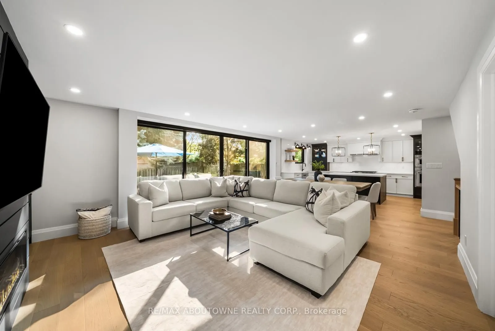 360 Claremont Crescent