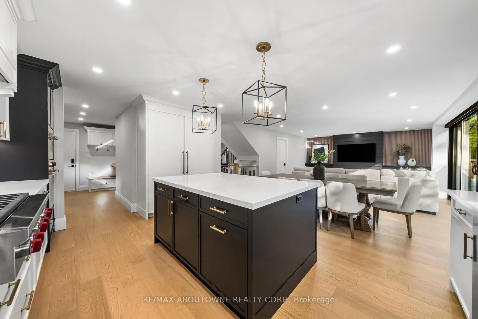 360 Claremont Crescent