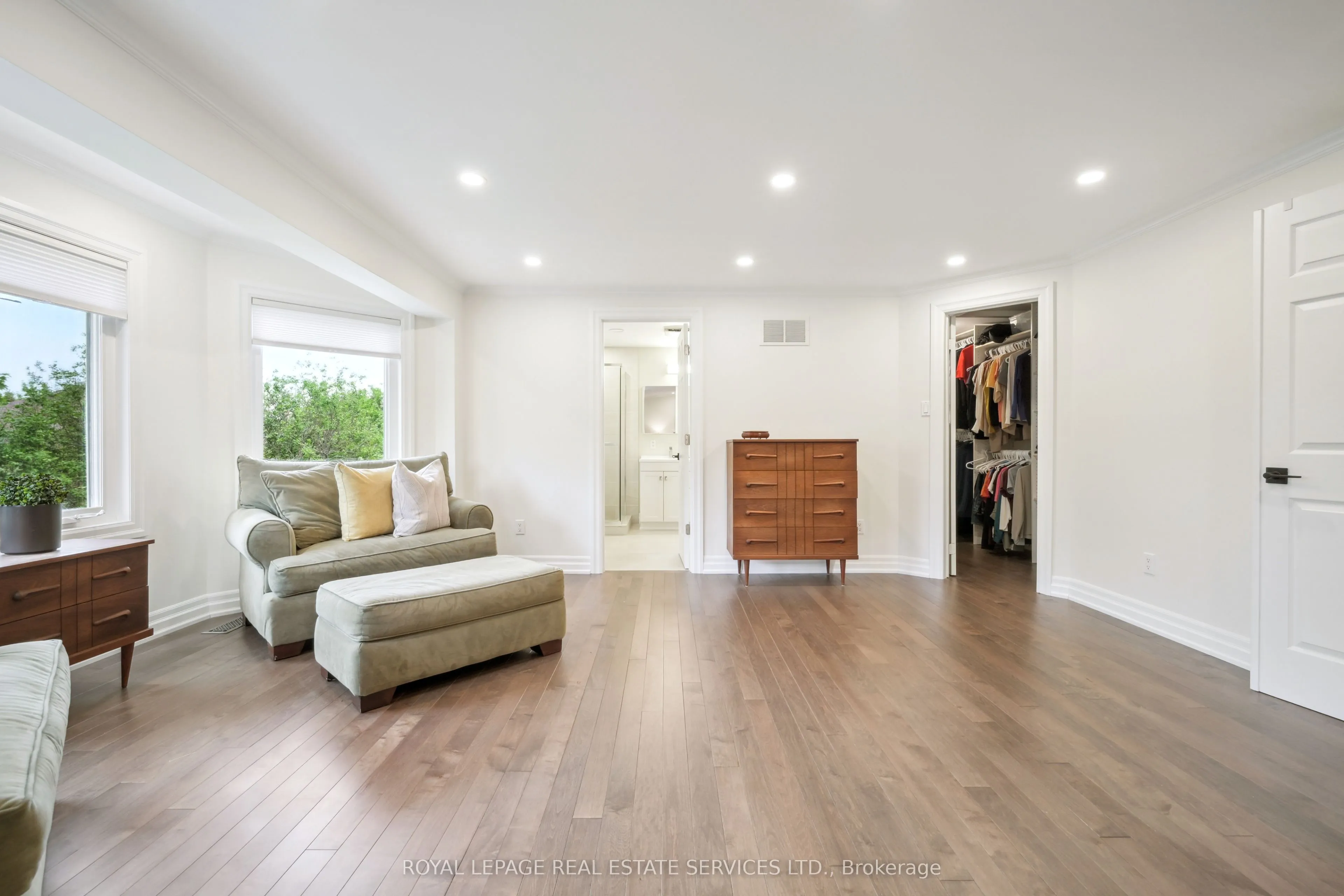1291 Saddler Circle