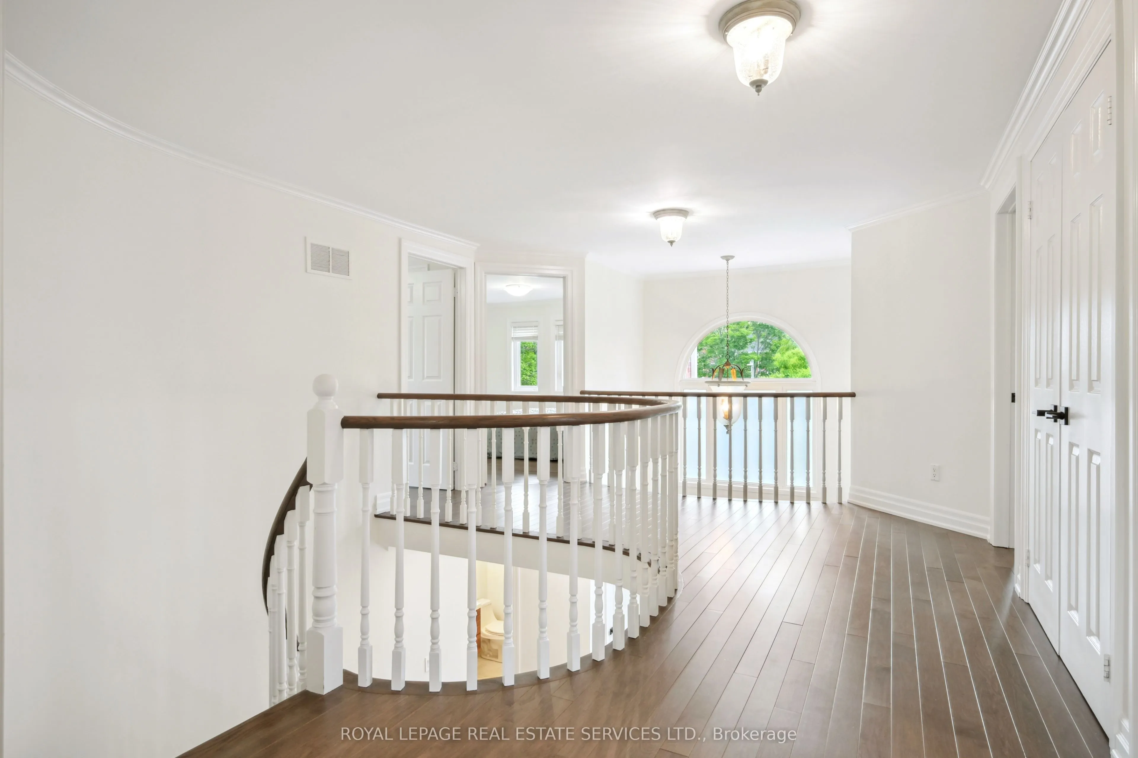 1291 Saddler Circle