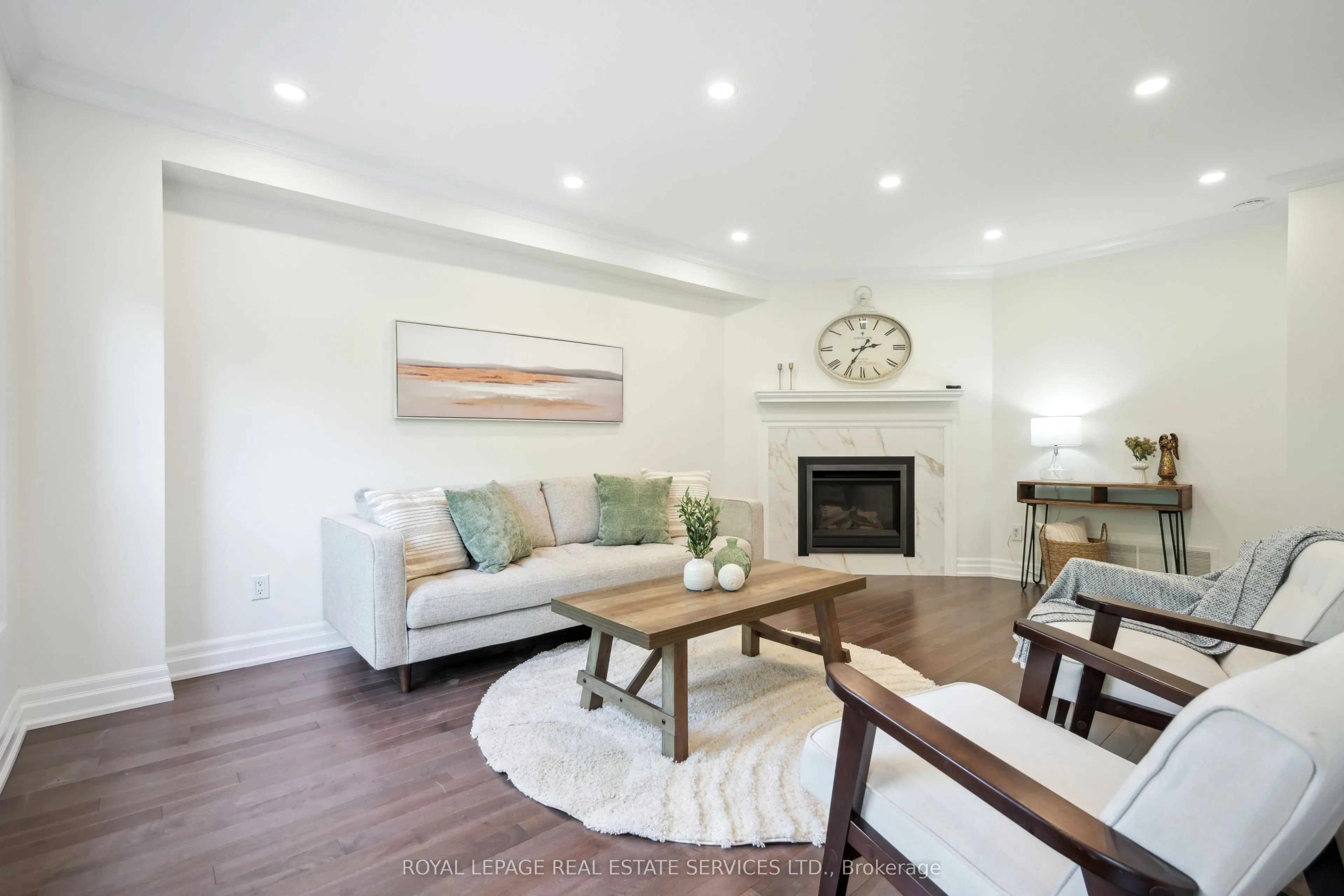 1291 Saddler Circle