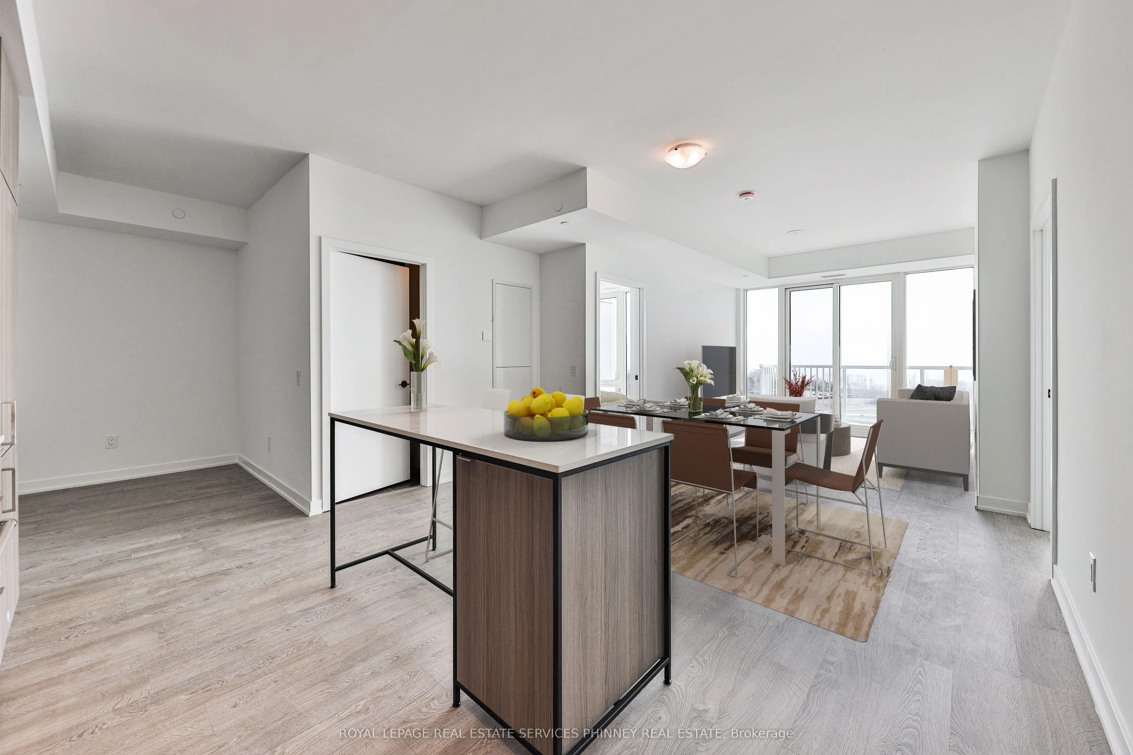 220 Missinnihe Way, #907