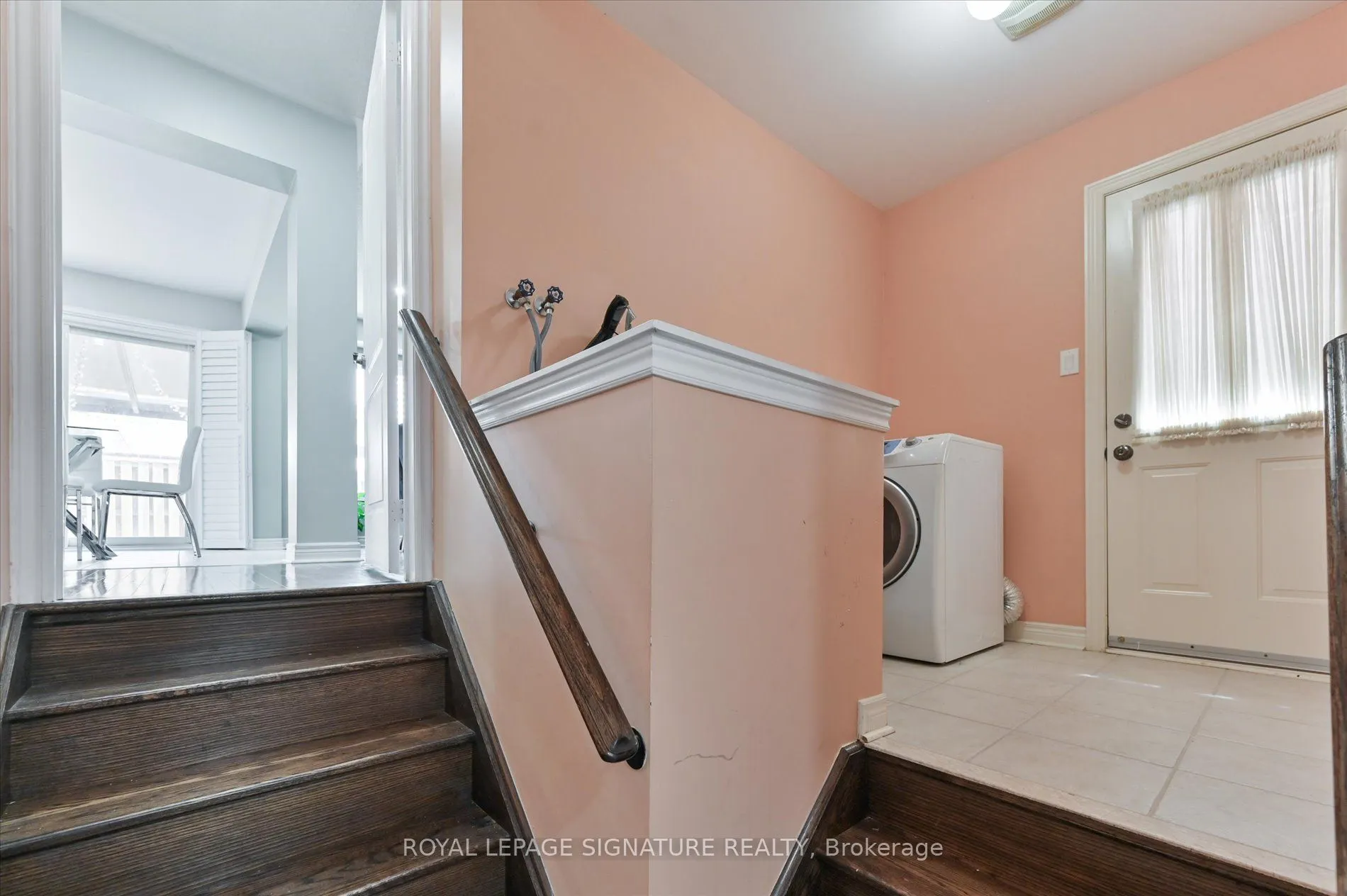 5 Thornbush Boulevard